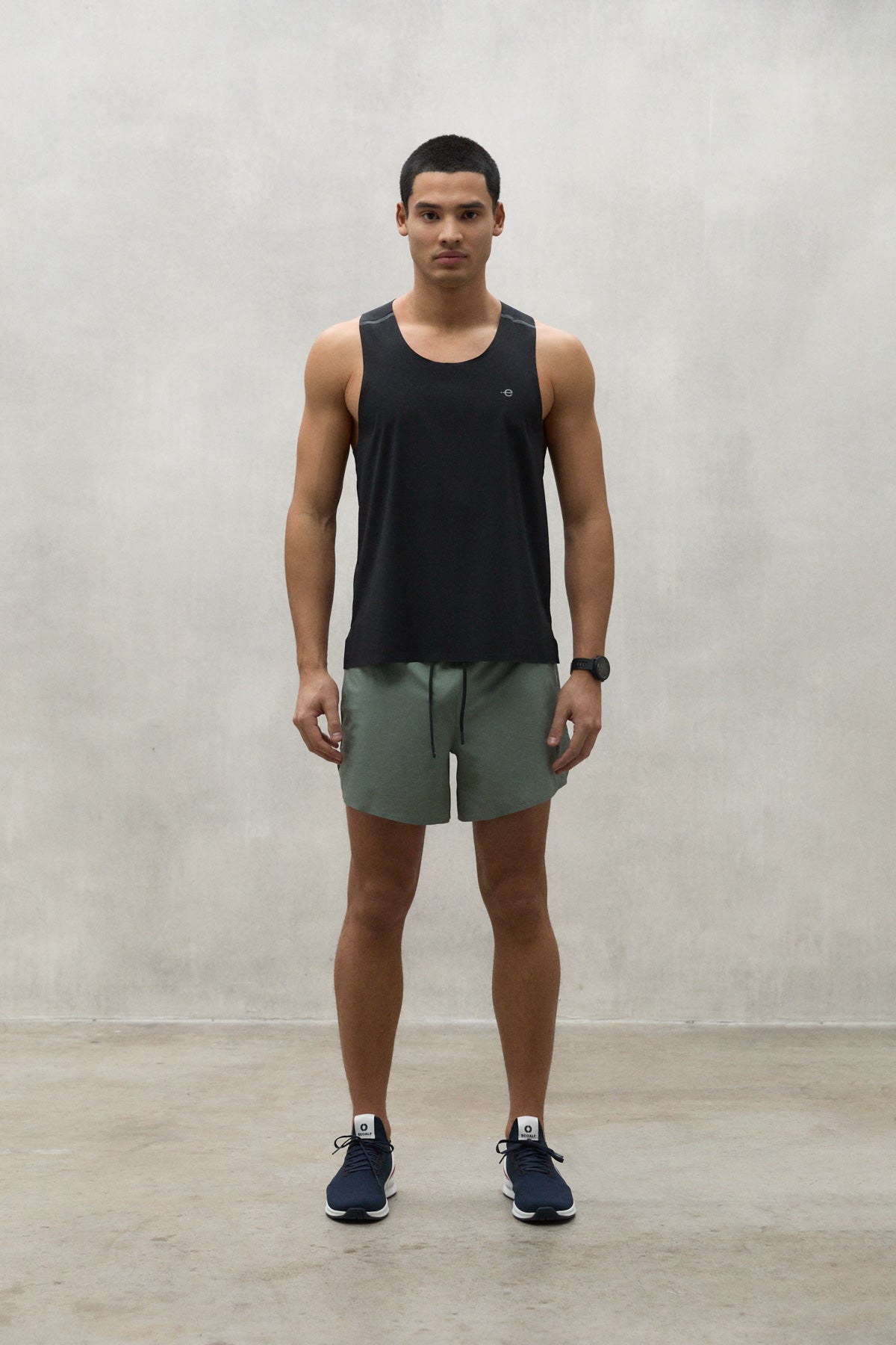 BOMBAY TANK-TOP SCHWARZ