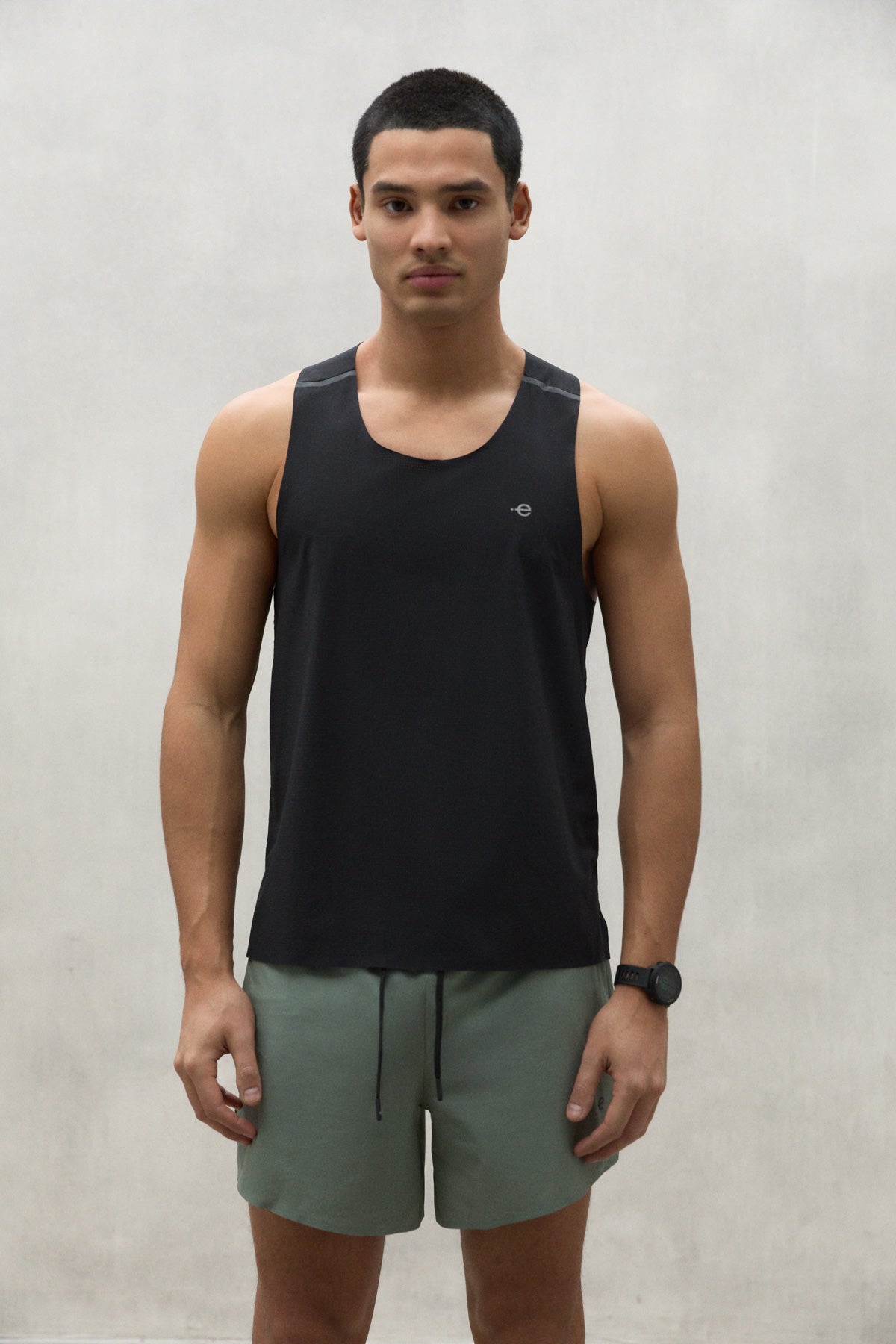 BOMBAY TANK-TOP SCHWARZ