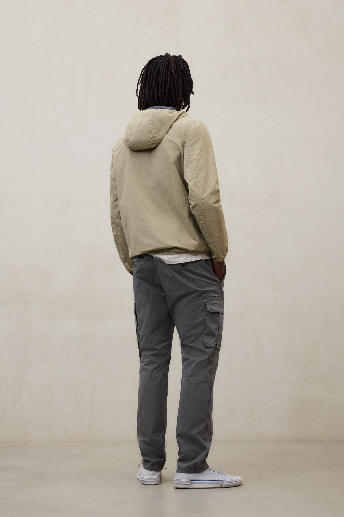 PACKABLE EOLI JACKET IN BEIGE