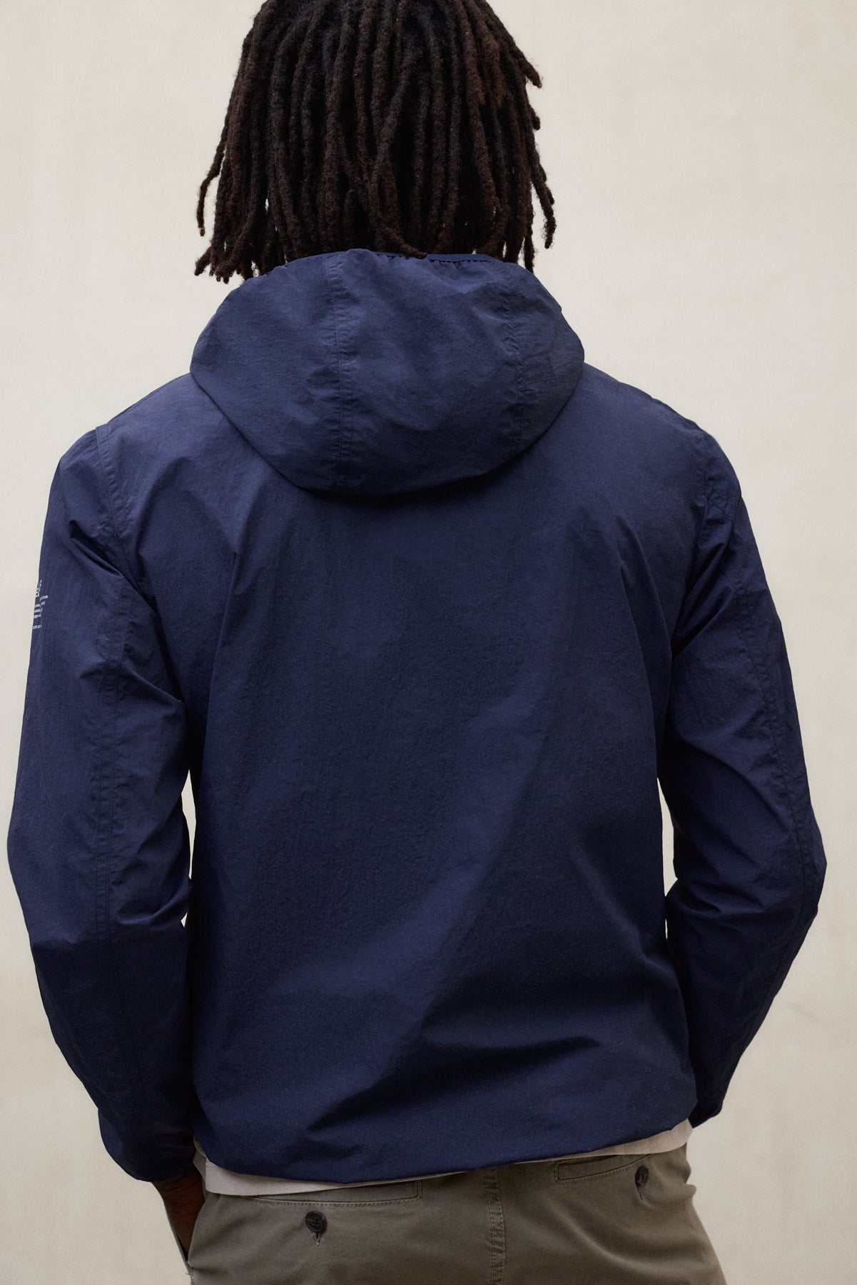 CAZADORA PACKABLE EOLI AZUL MARINO