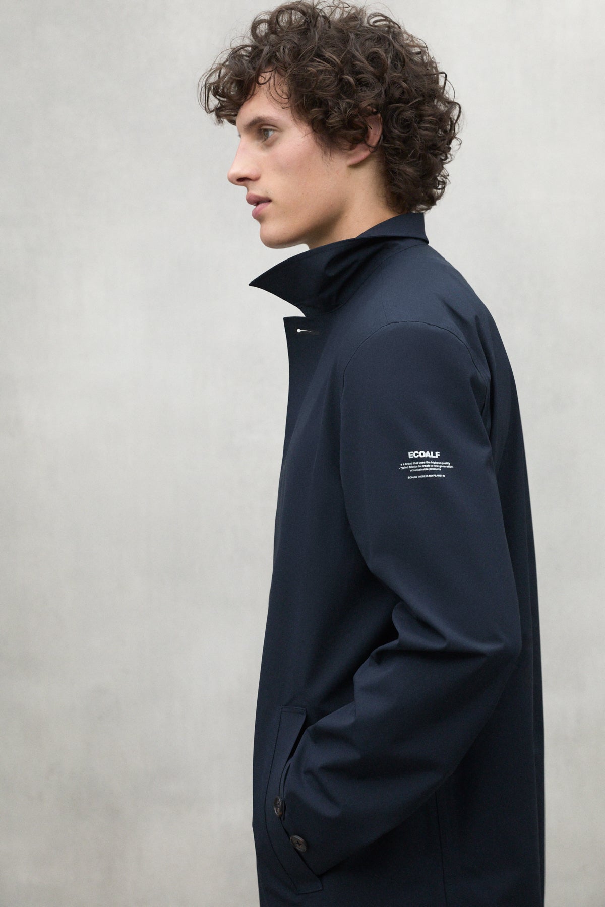 NAVY BLUE NIMEGA JACKET