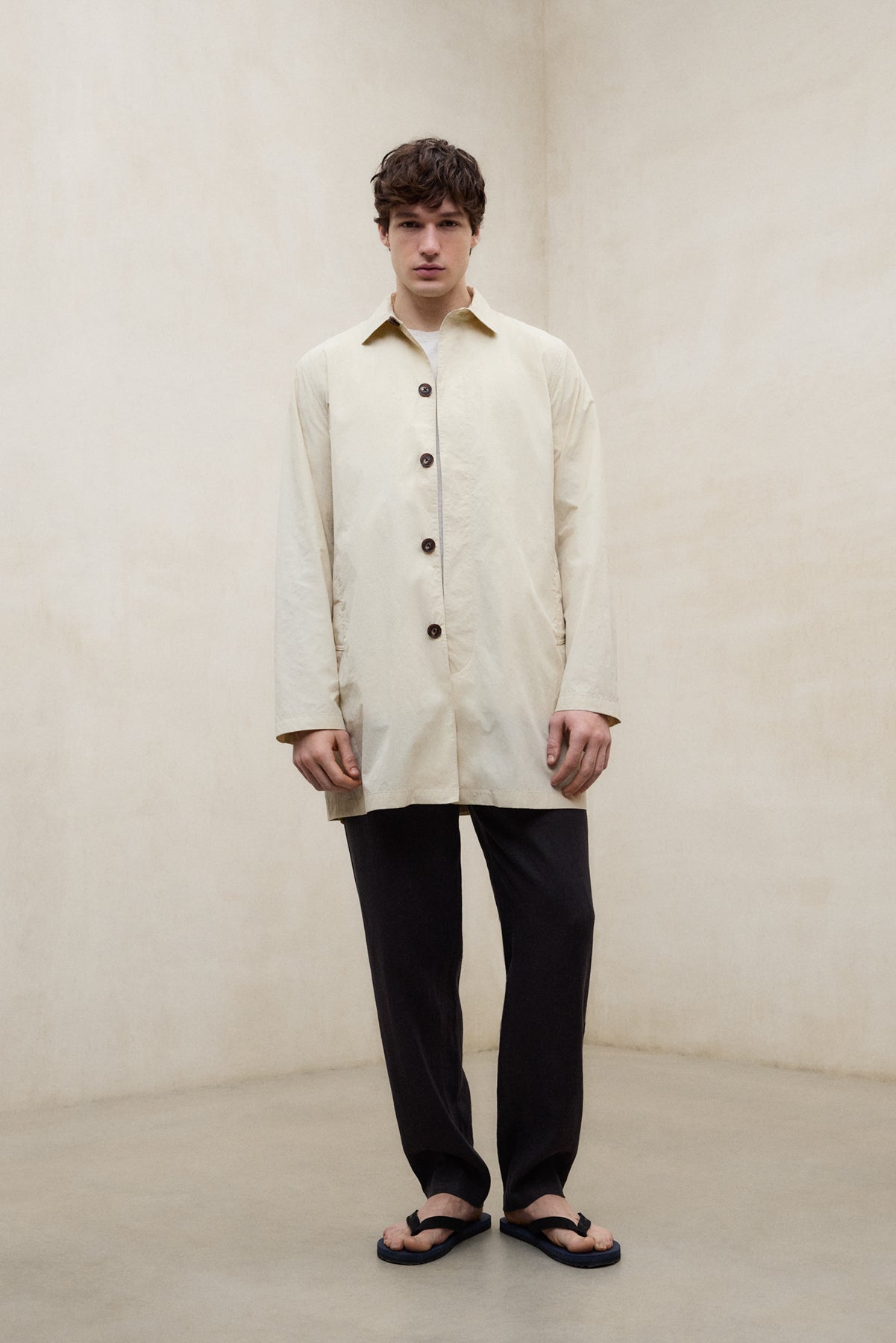 BEIGE PACKABLE VESTAL TRENCH COAT