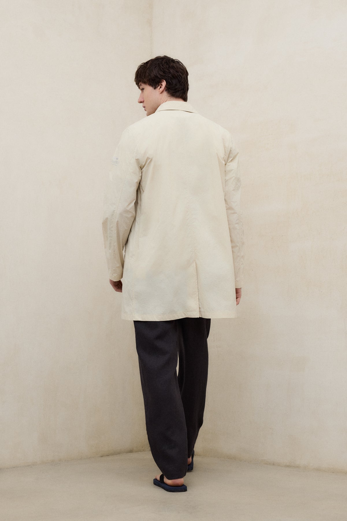 BEIGE PACKABLE VESTAL TRENCH COAT