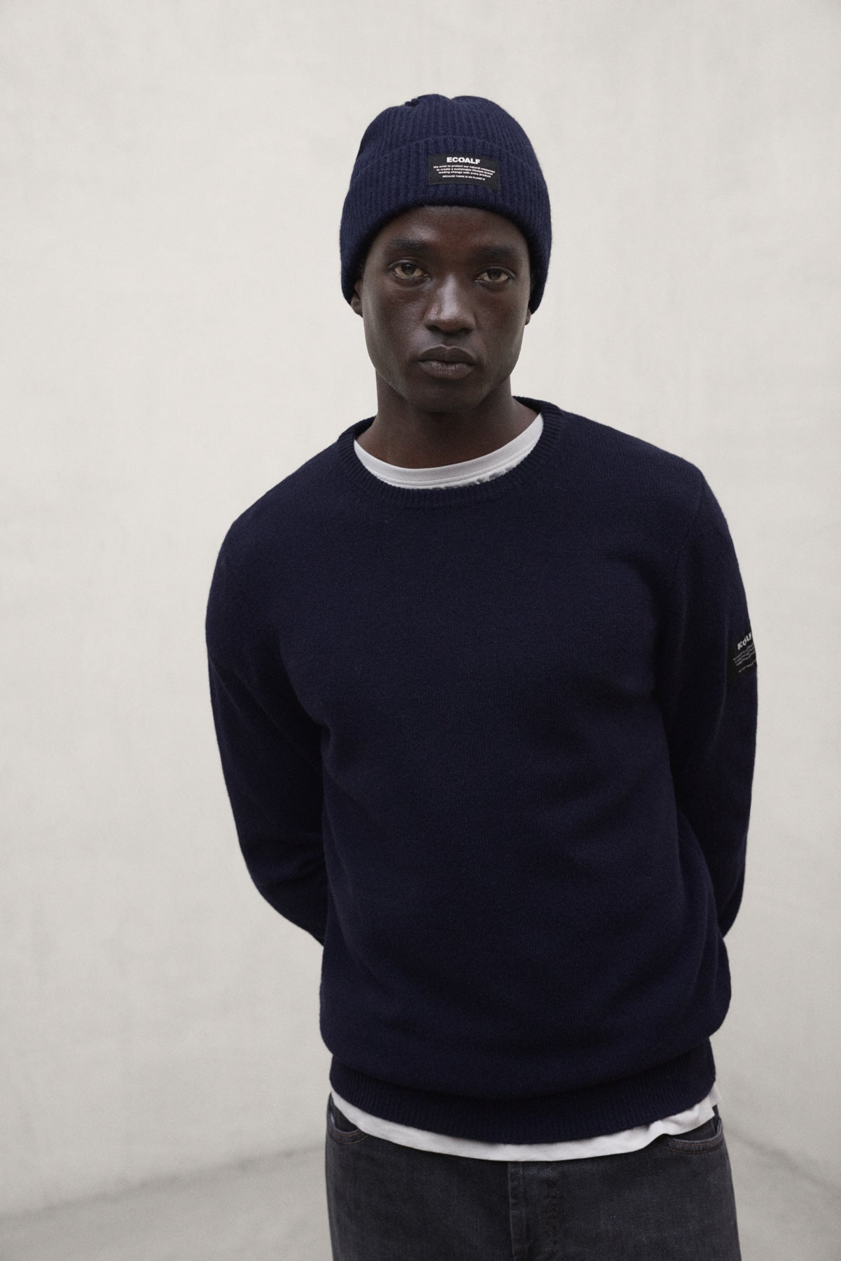 MAGLIONE LAGUNA BLU NAVY CON ETICHETTA