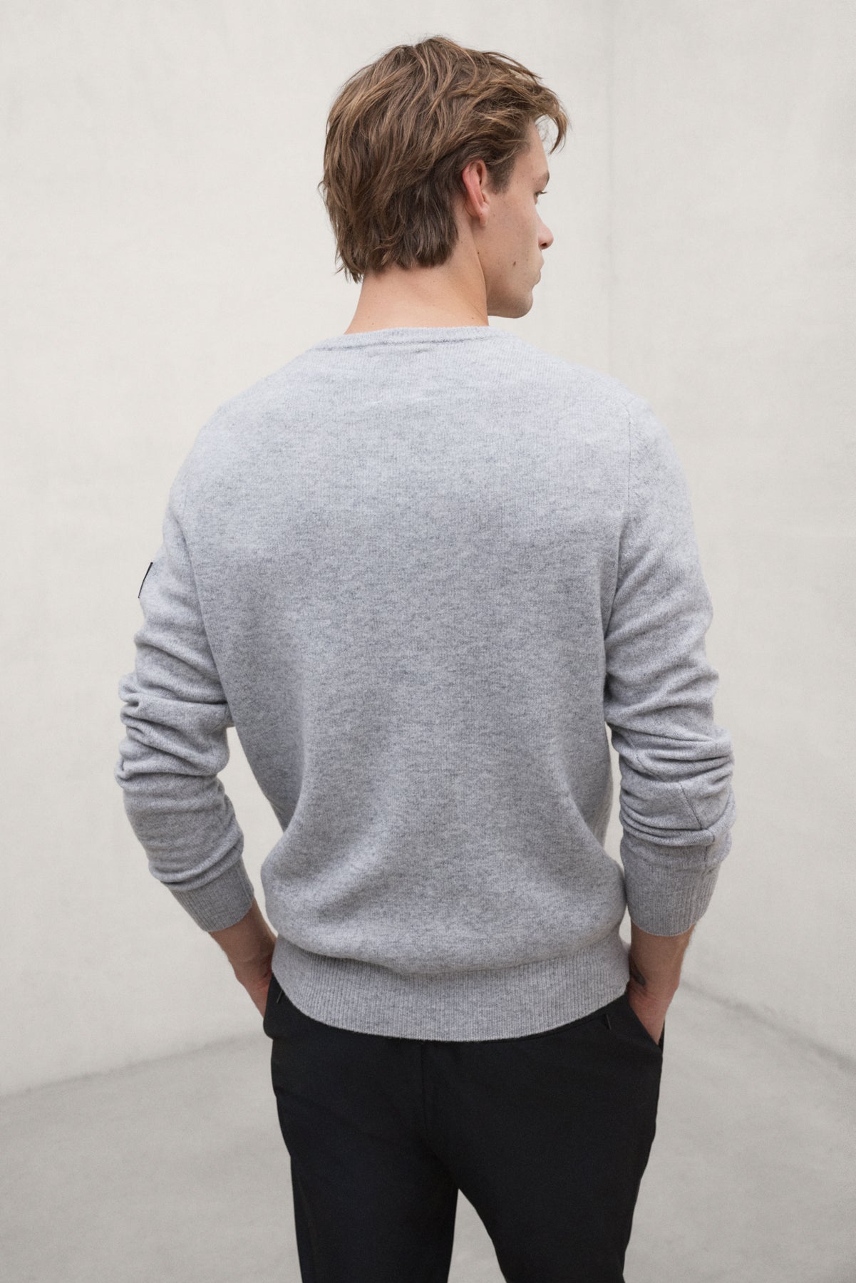 PULLOVER LAGUNA GRAU MIT ETIKETT