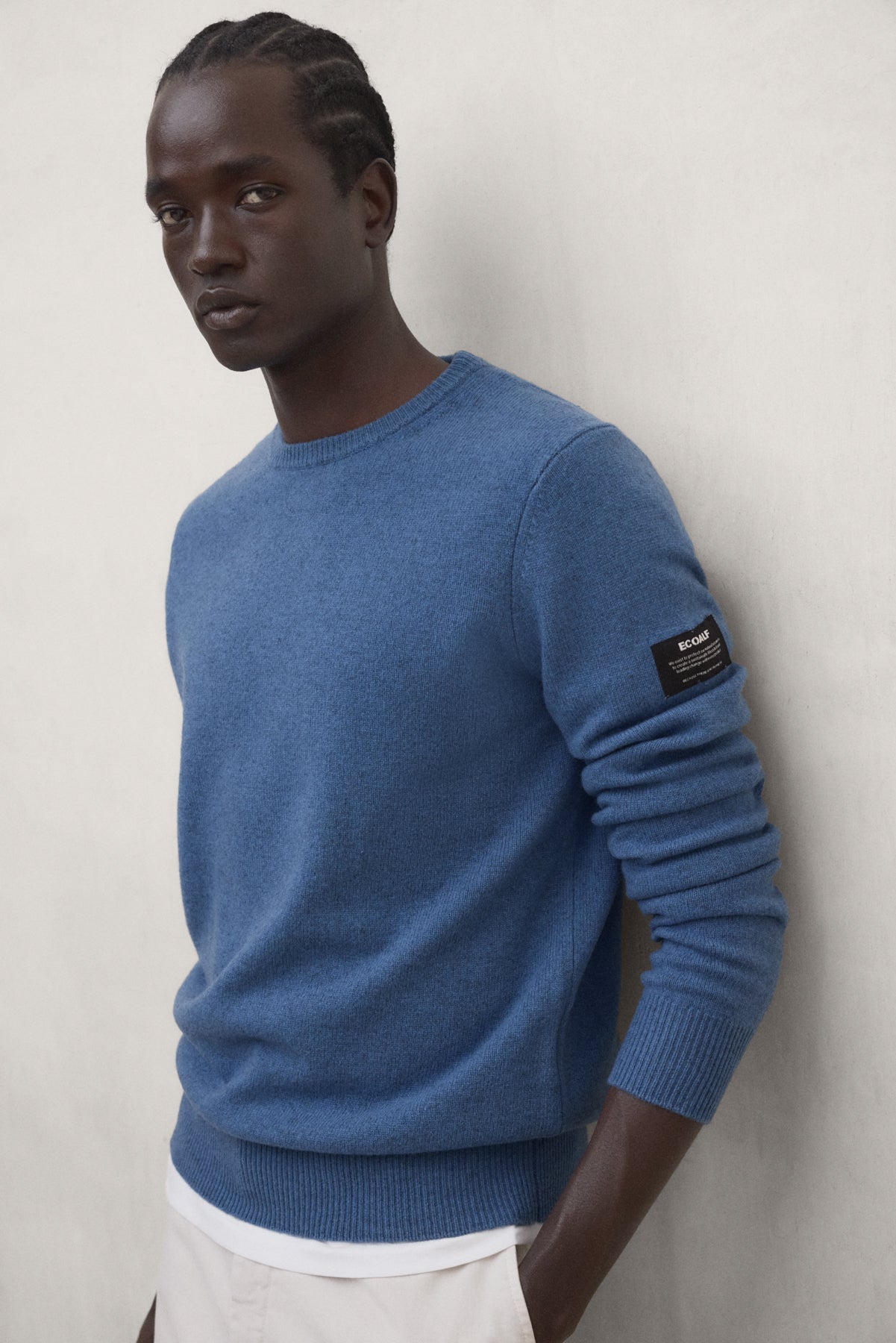 BLUE LAGUNA SWEATER WITH LABEL