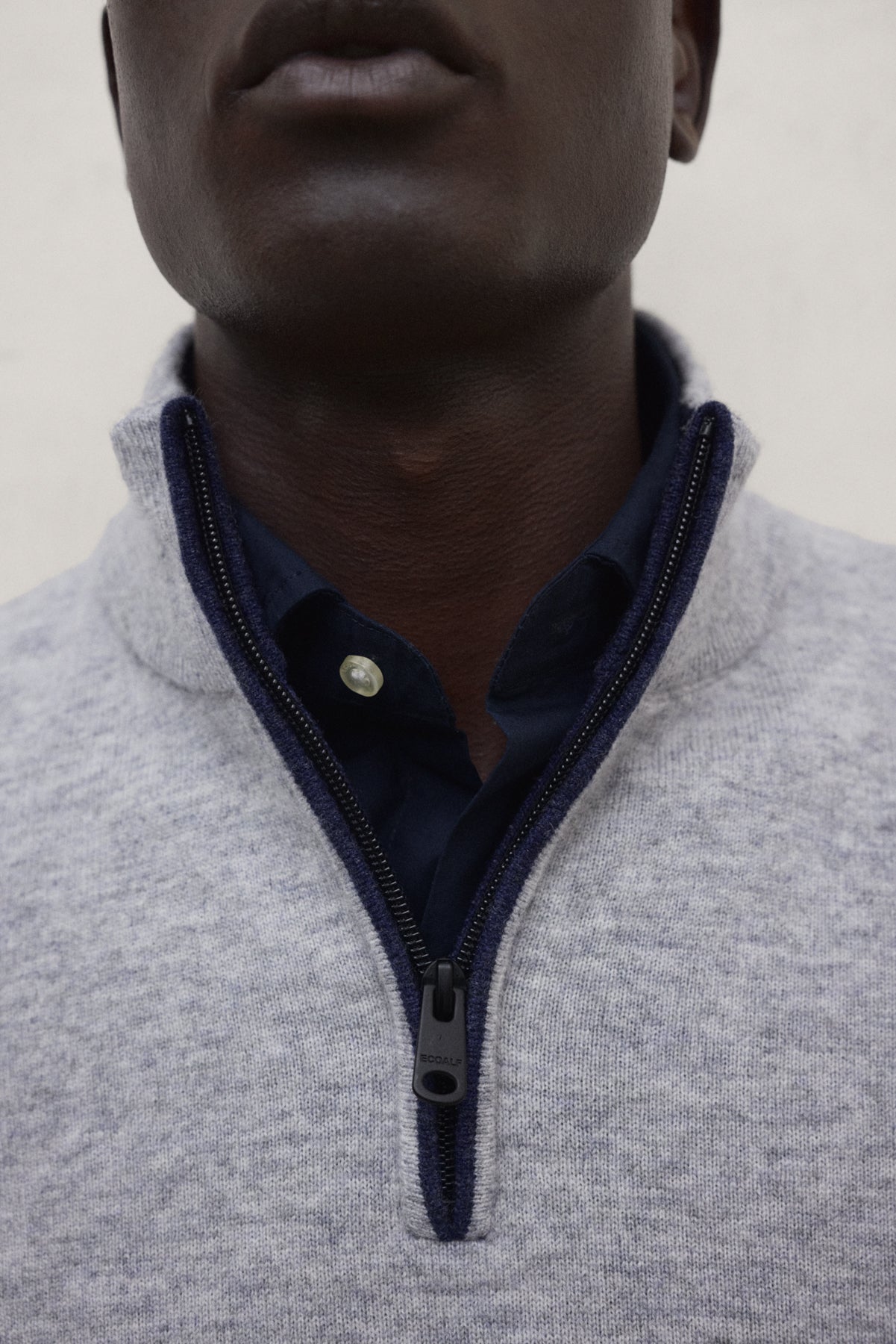 PULL LARCH GRIS