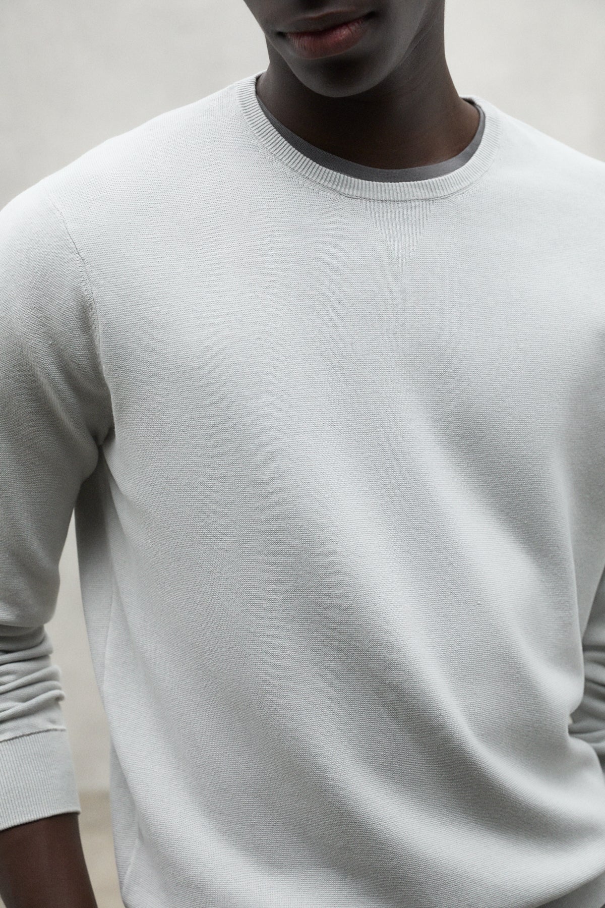 PULL MANZANO GRIS CLAIR