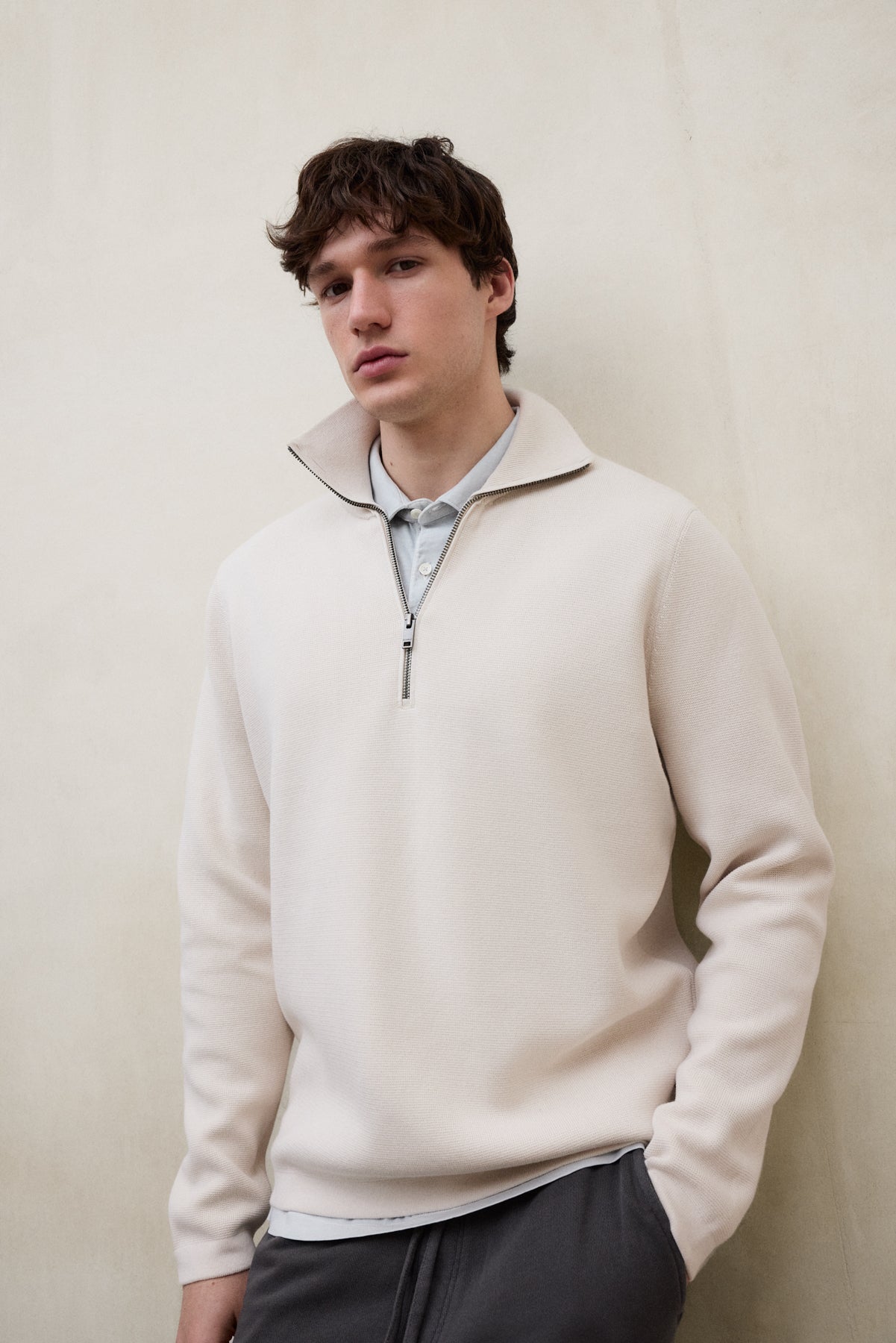 BEIGE PENTI SWEATER