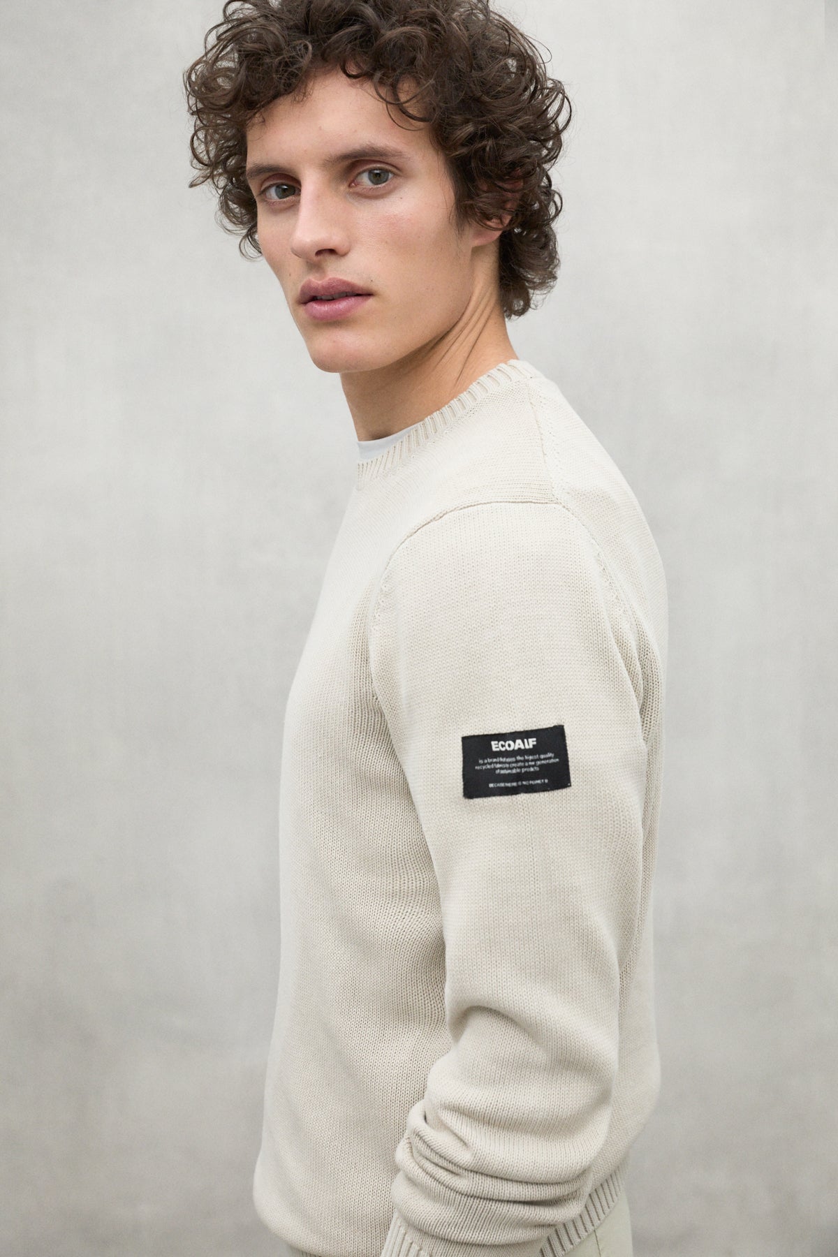 PULLOVER TAIL BEIGE
