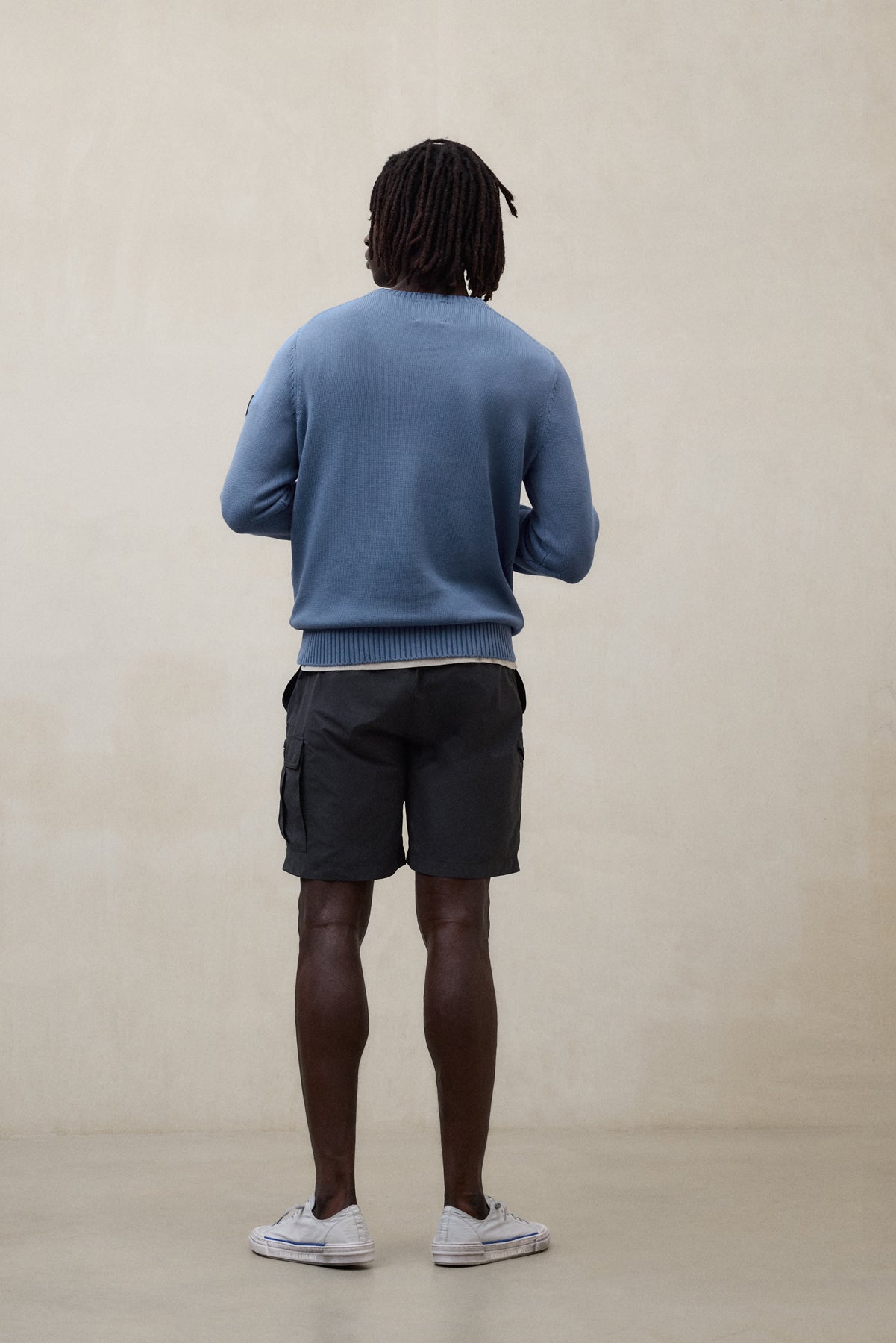 BLUE TAIL SWEATER