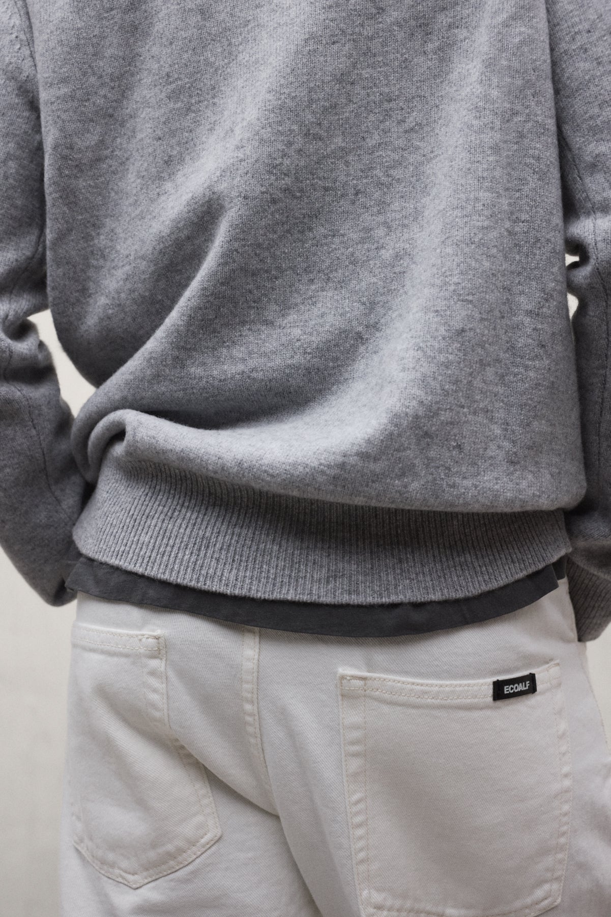 JERSEY VALLE GRIS CON ETIQUETA