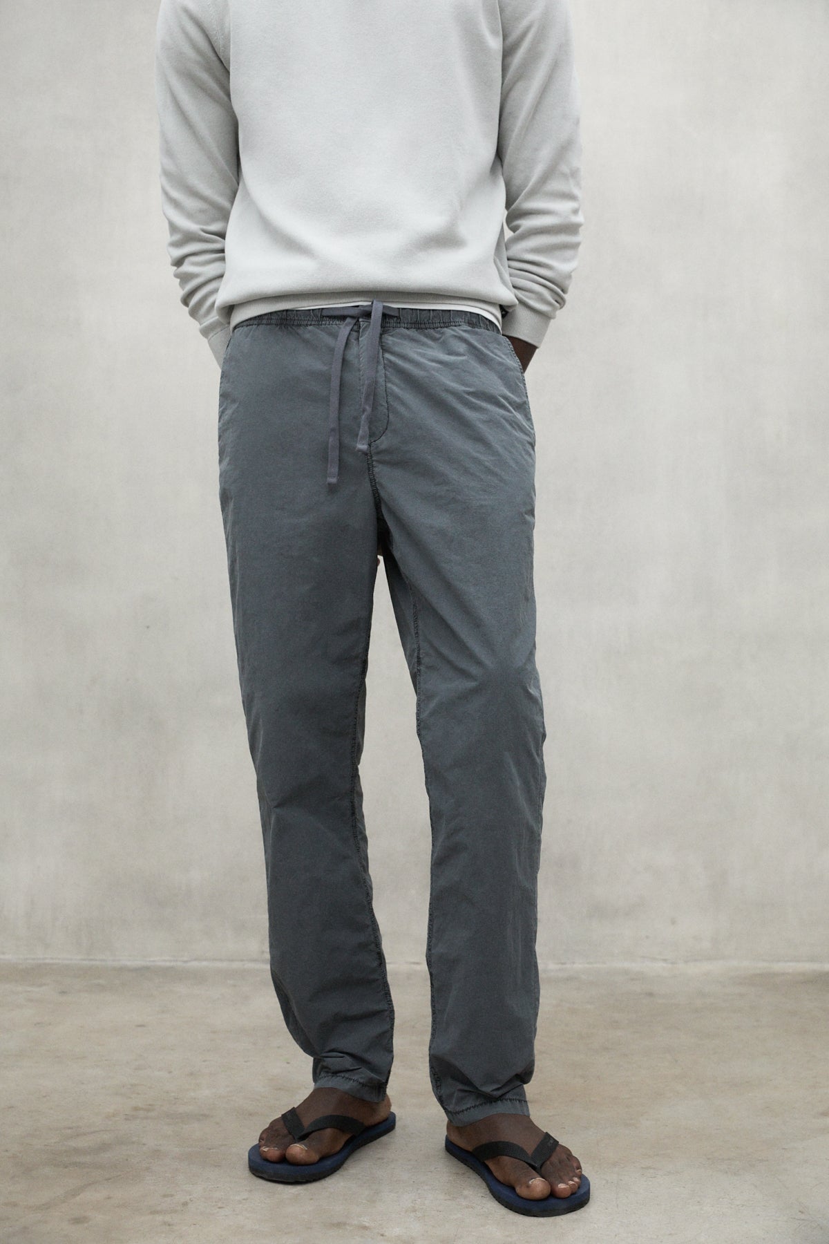 HOSE ETHIC NYLON DUNKELGRAU