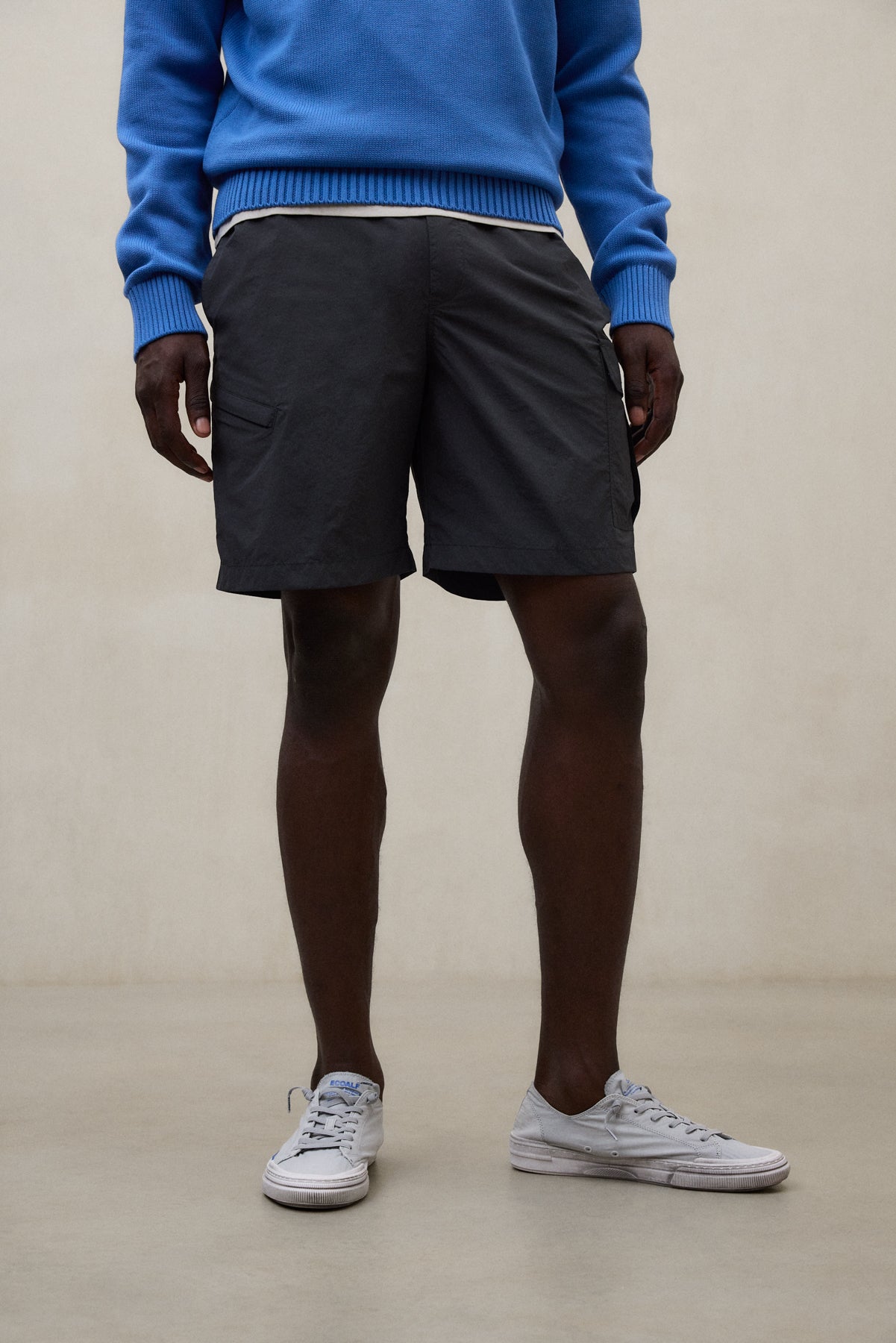 SHORTS ADHI GRIS OSCURO