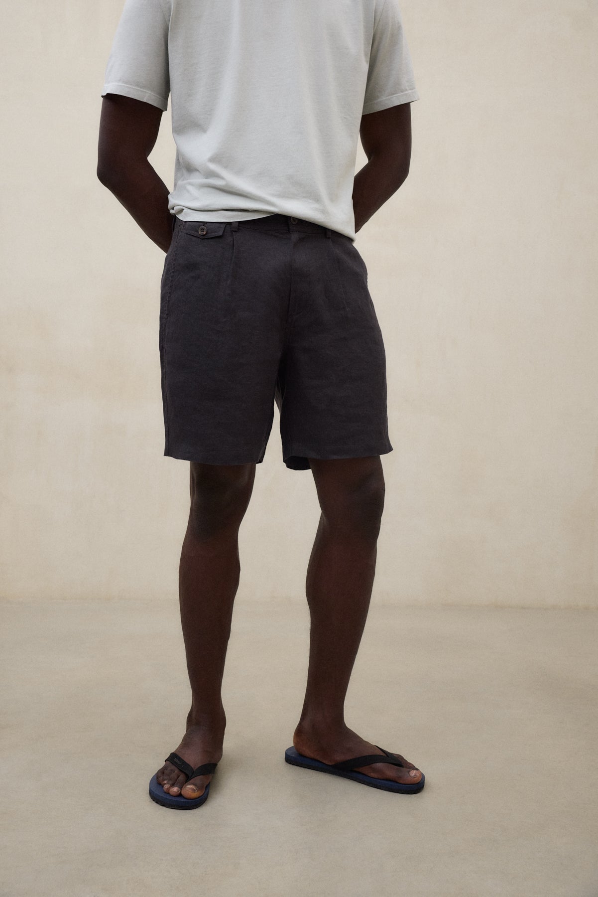 SHORT TIKA GRIS FONCÉ