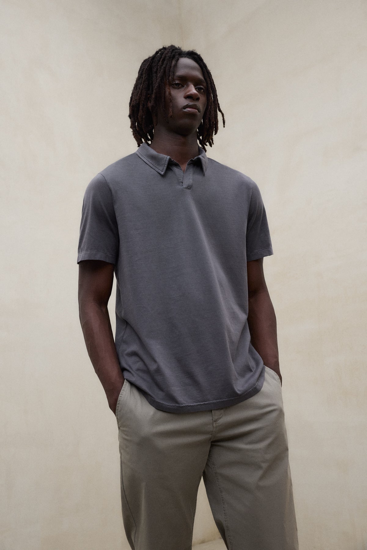 POLO ENZO GRIS OSCURO