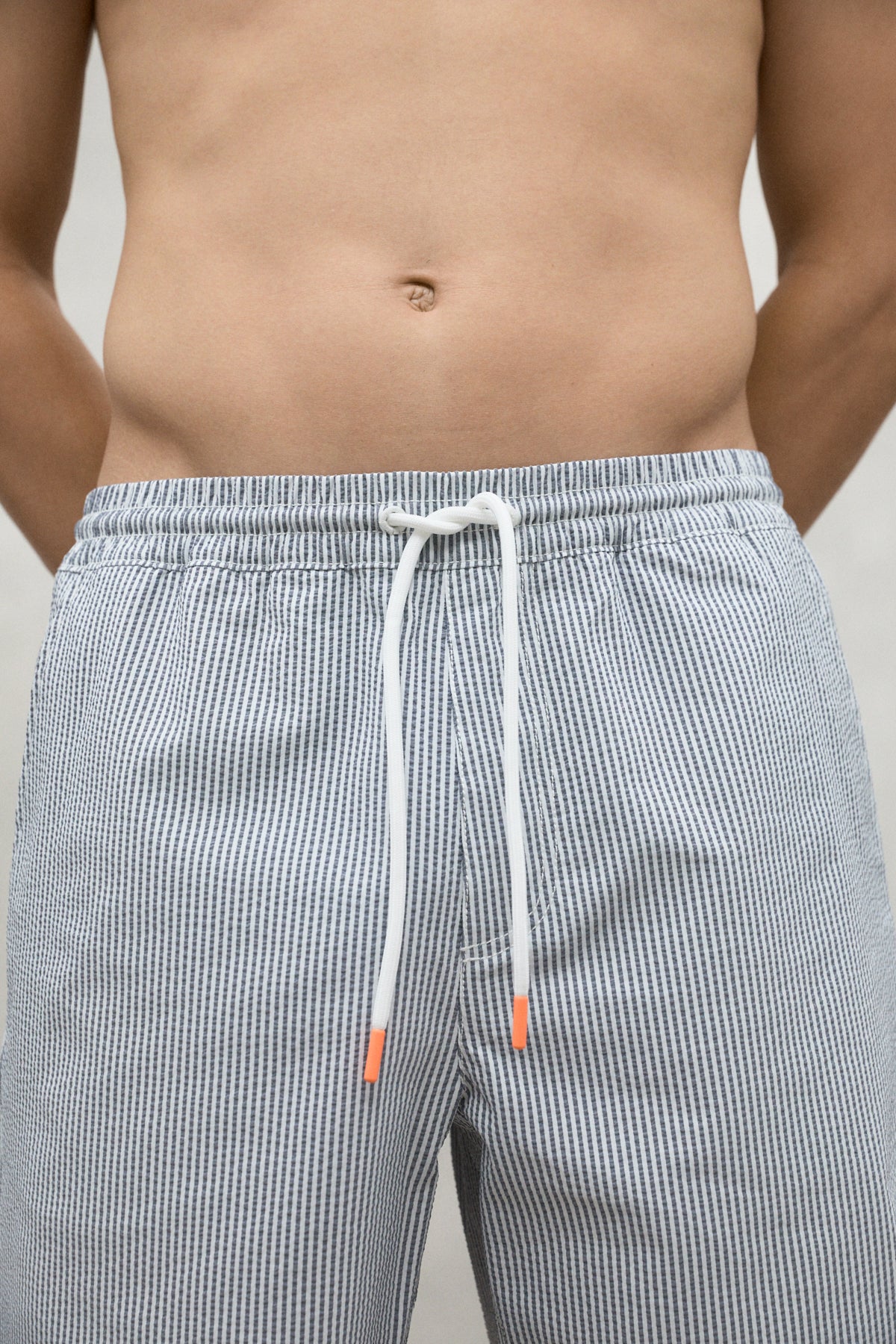 BLUE OYAMBRE SWIM TRUNKS
