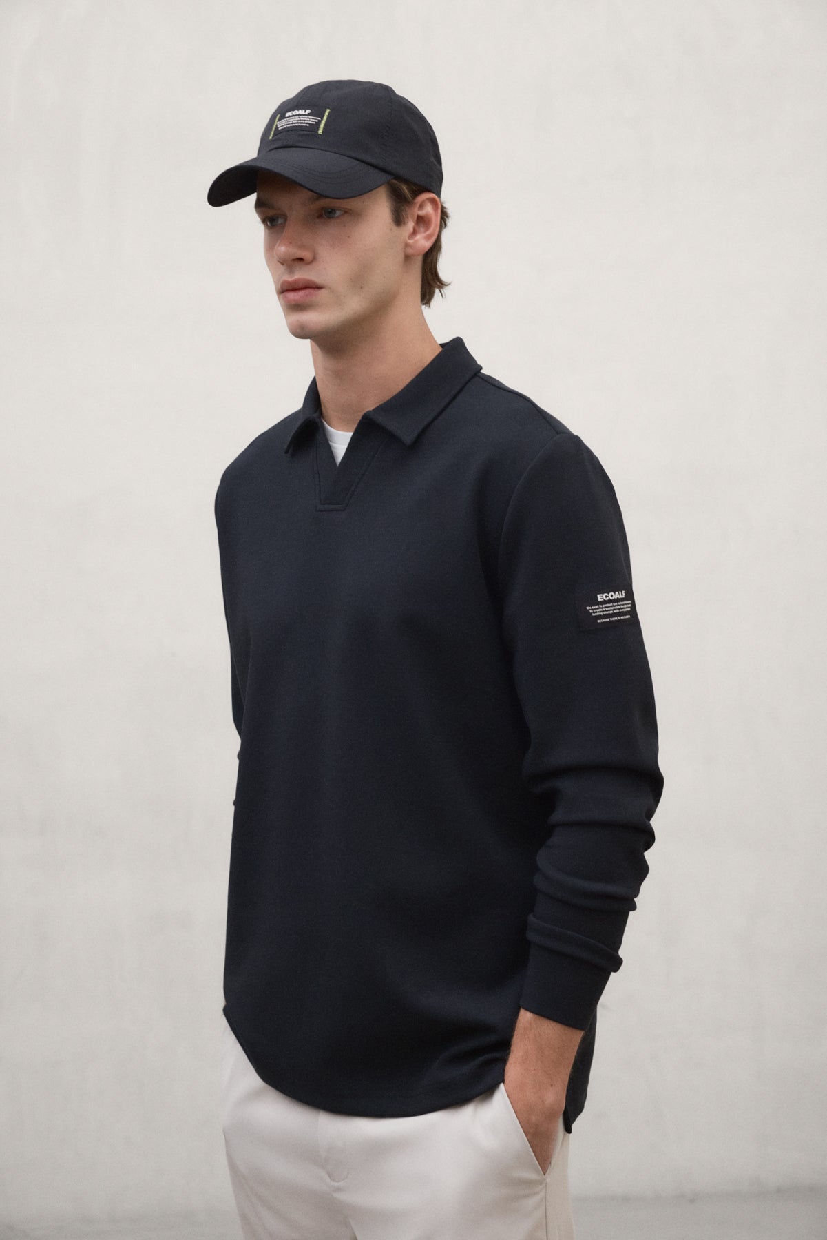 BLACK BILBO SWEATSHIRT