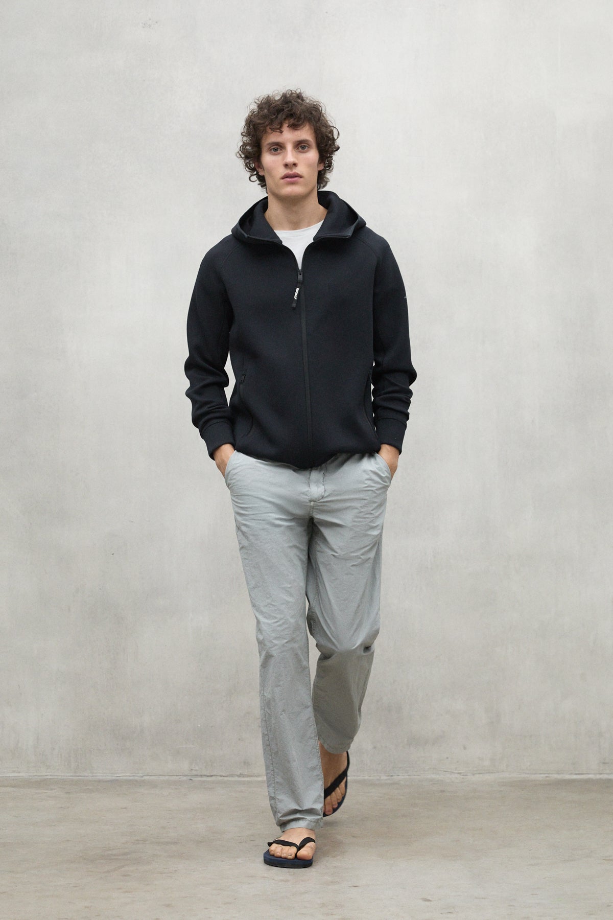 SWEATSHIRT DASHEN SCHWARZ