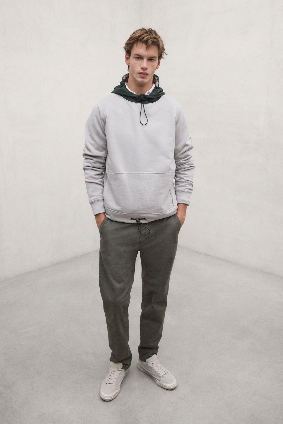 SUDADERA JAON GRIS CLARO