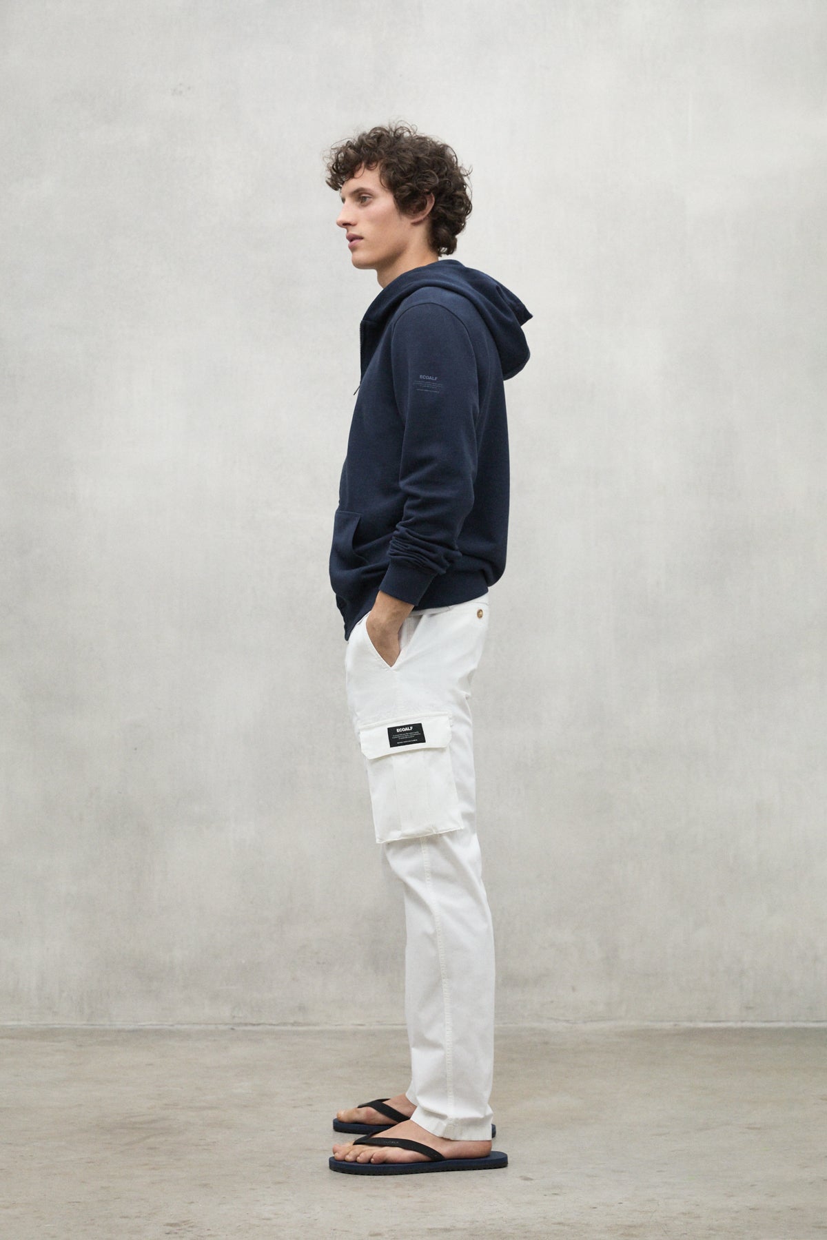 NAVY BLUE RENA SWEATSHIRT