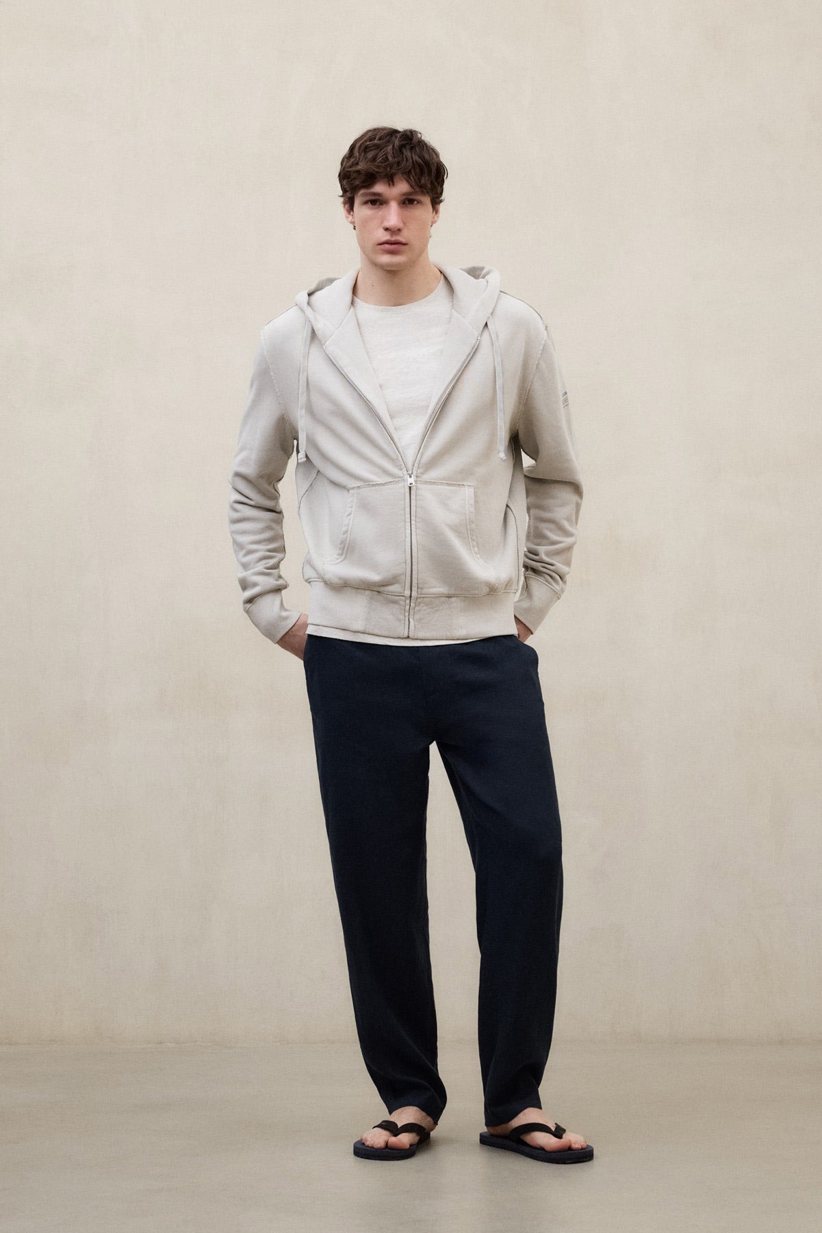 SUDADERA RENA GRIS