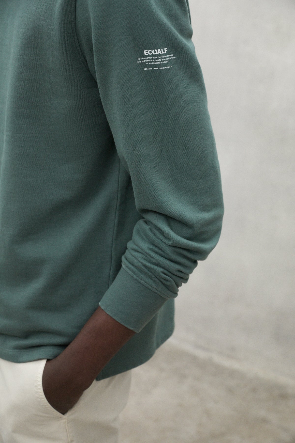 GREEN SUSTANO SWEATSHIRT