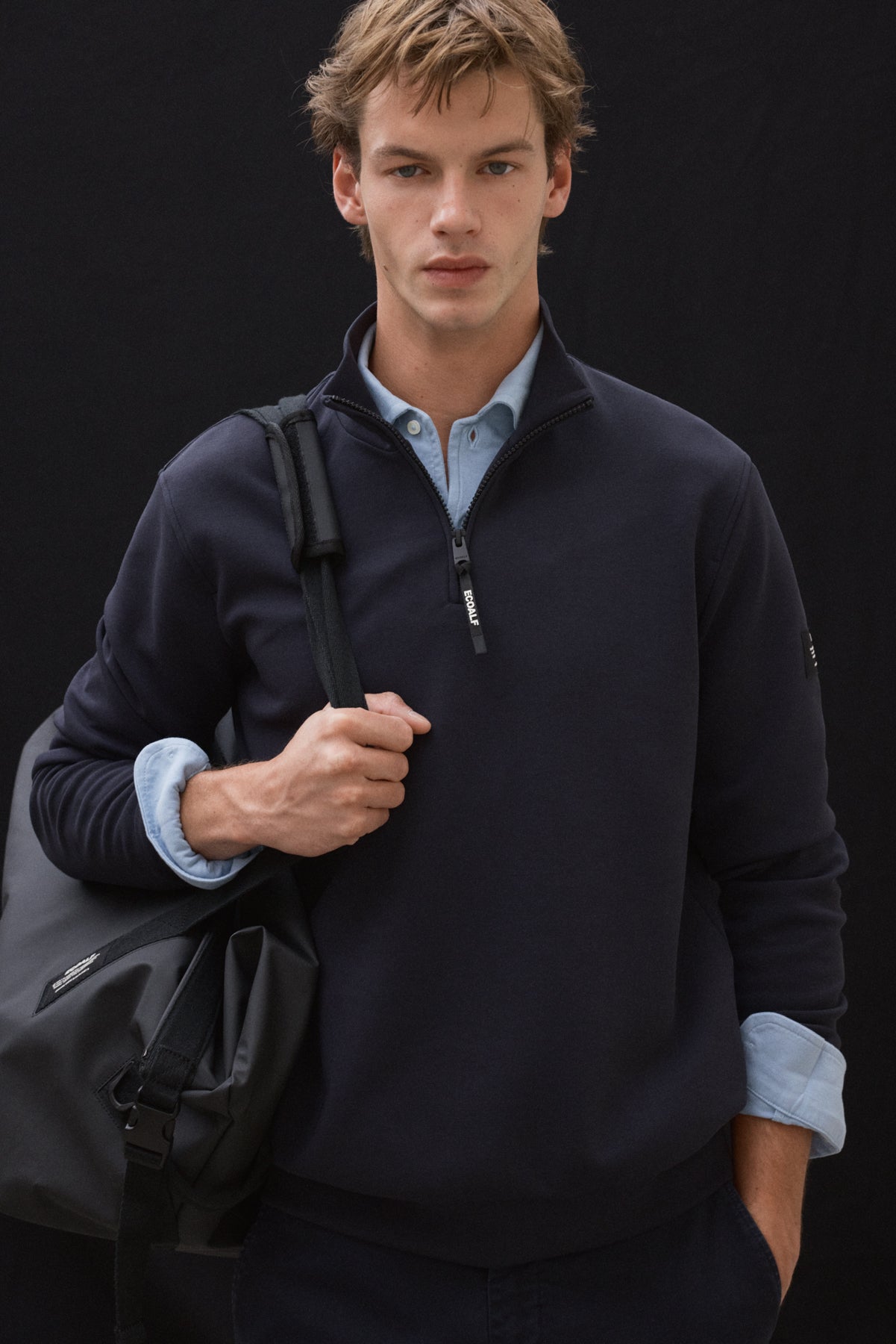 NAVY BLUE TEREL SWEATSHIRT