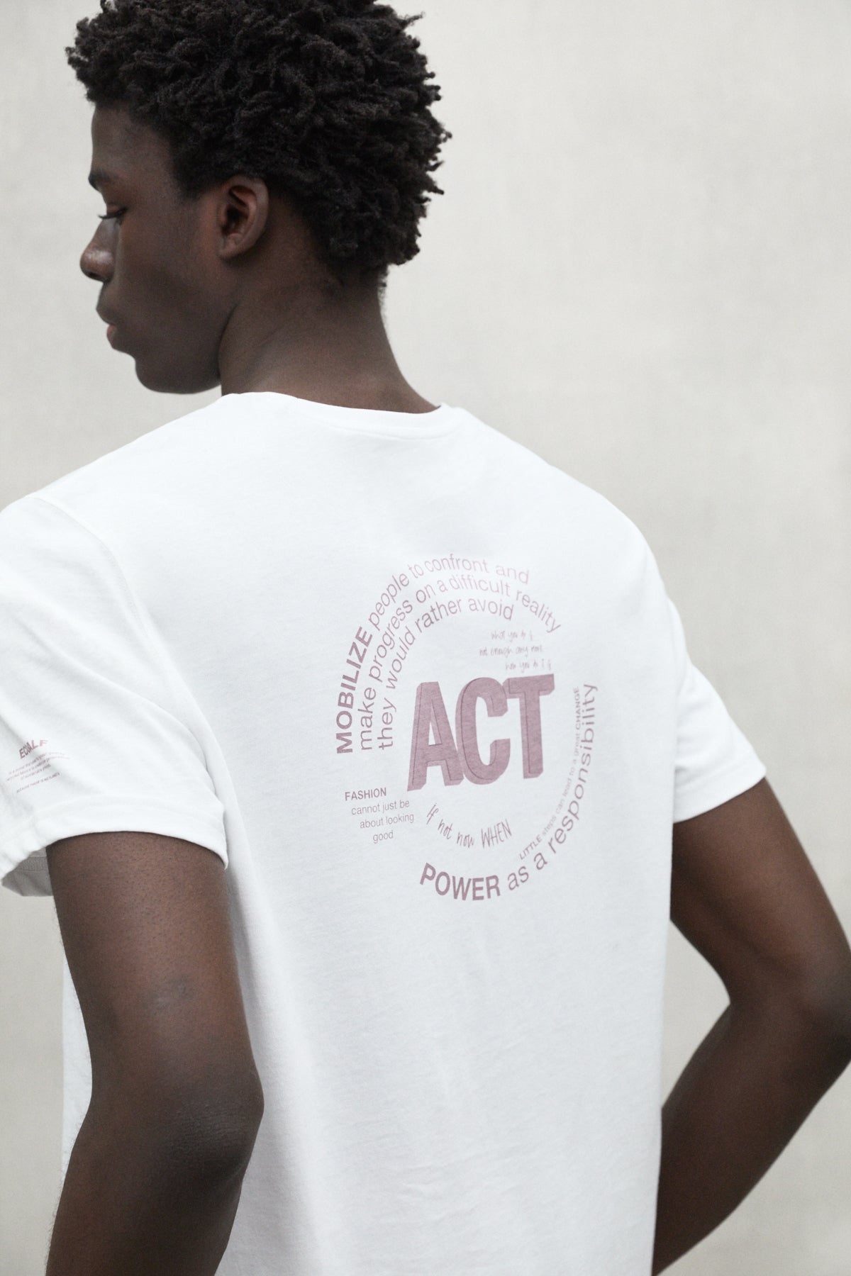 CAMISETA ACT BLANCA