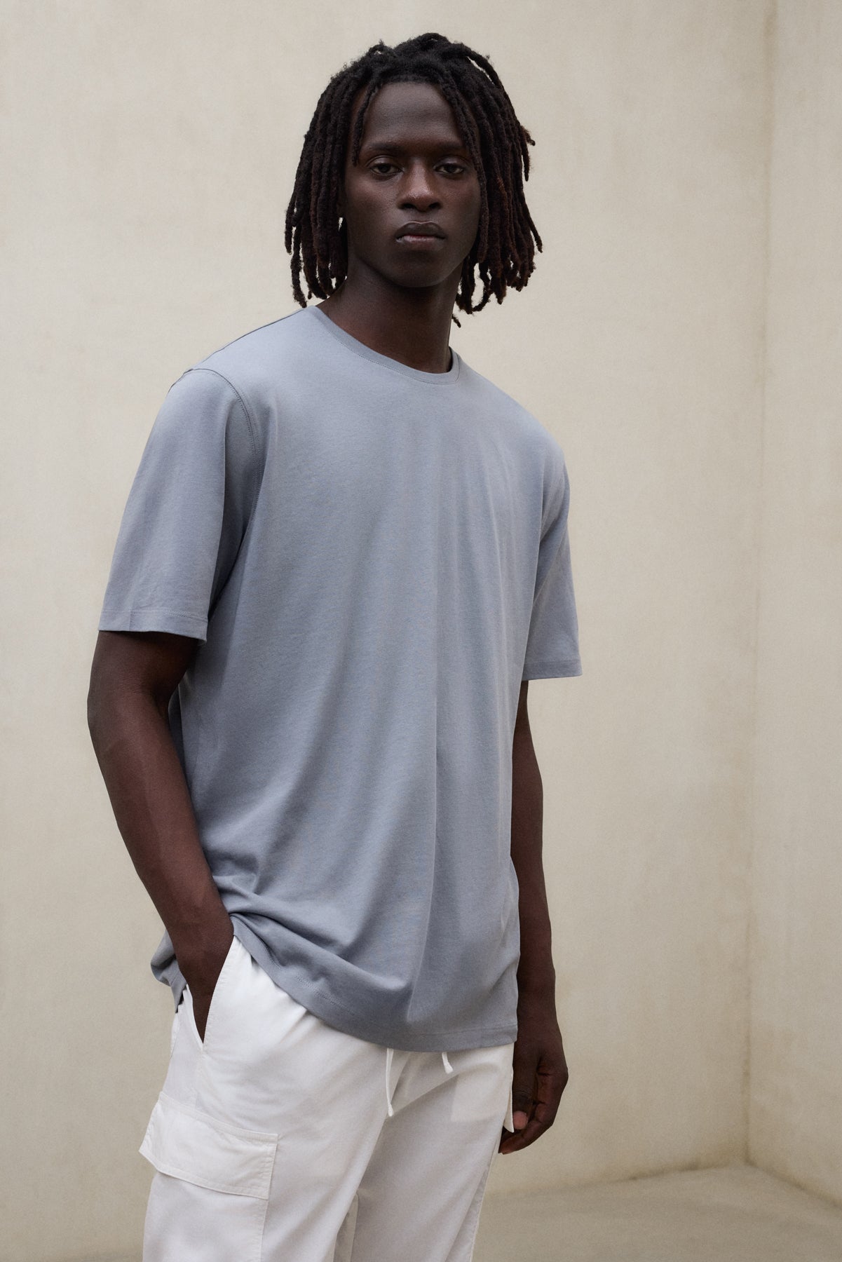CAMISETA CLIN GRIS OSCURO