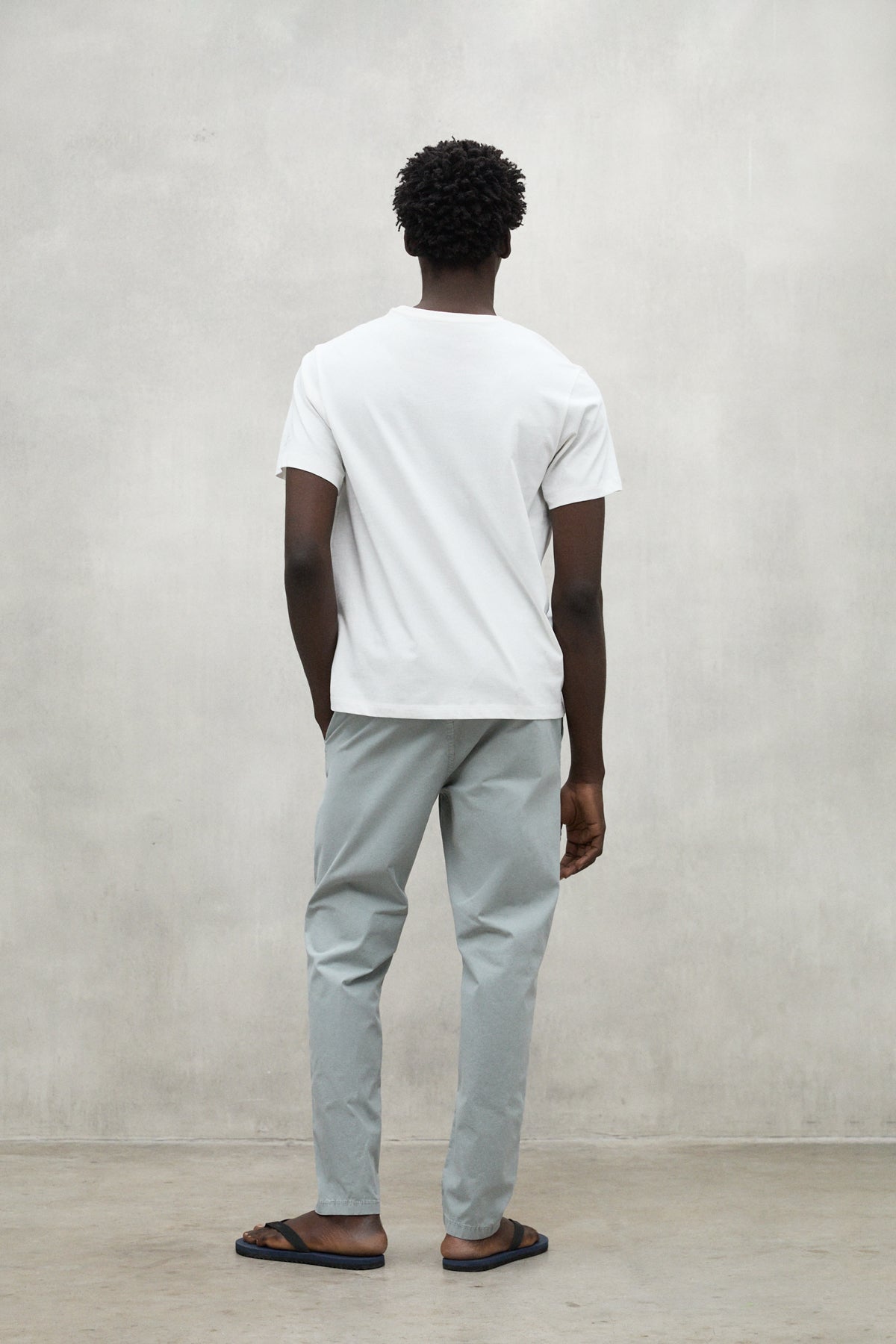 WHITE MIN T-SHIRT