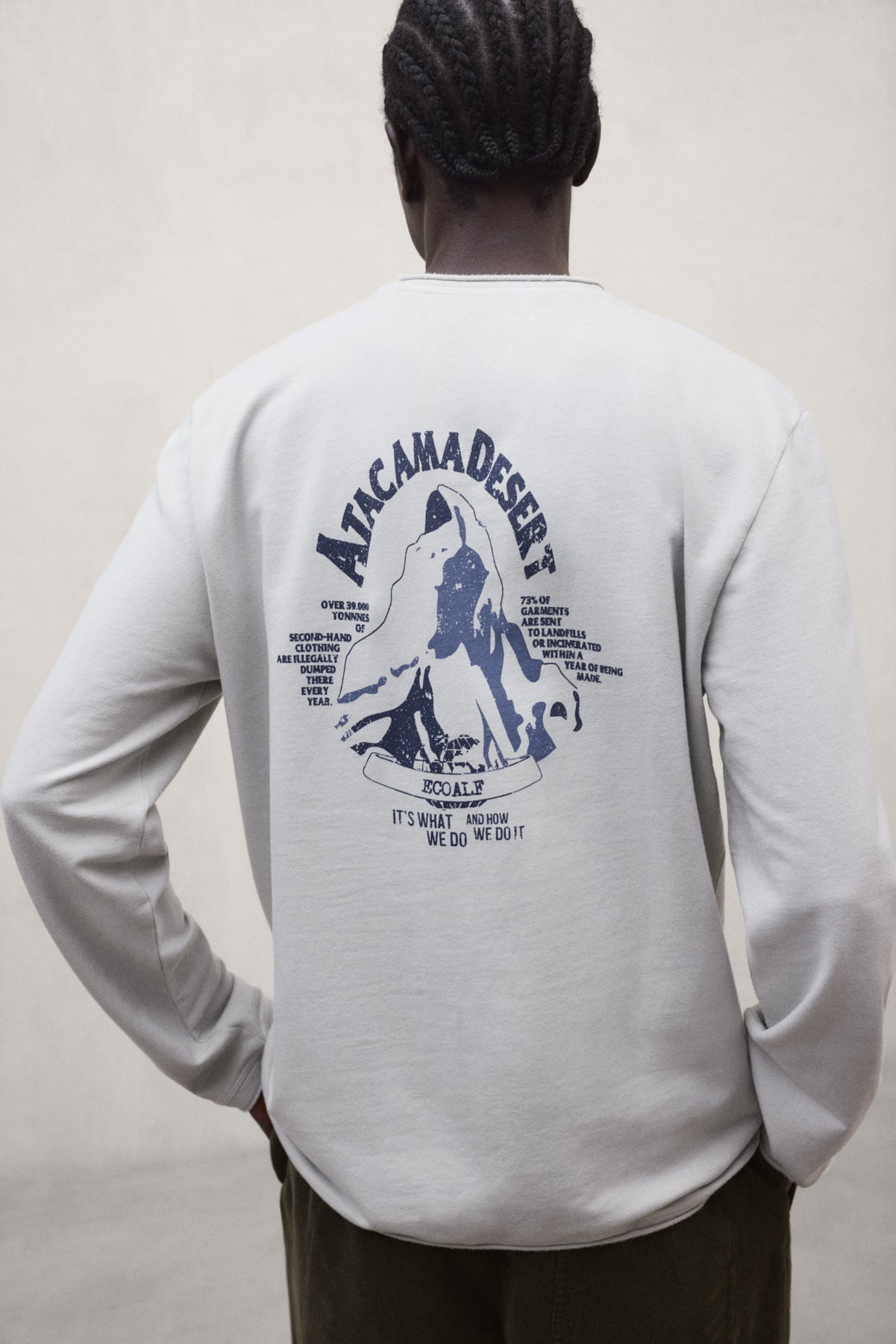 HELLGRAUES LANGARM-T-SHIRT MON