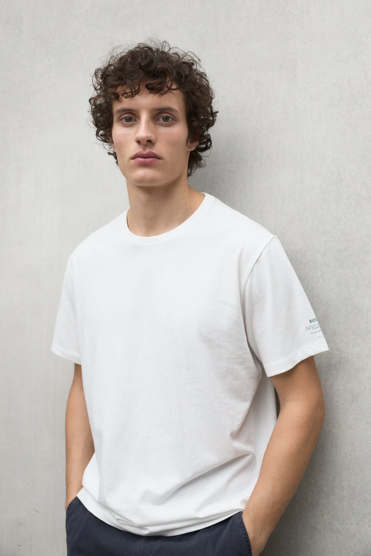 WHITE SUSTANO T-SHIRT