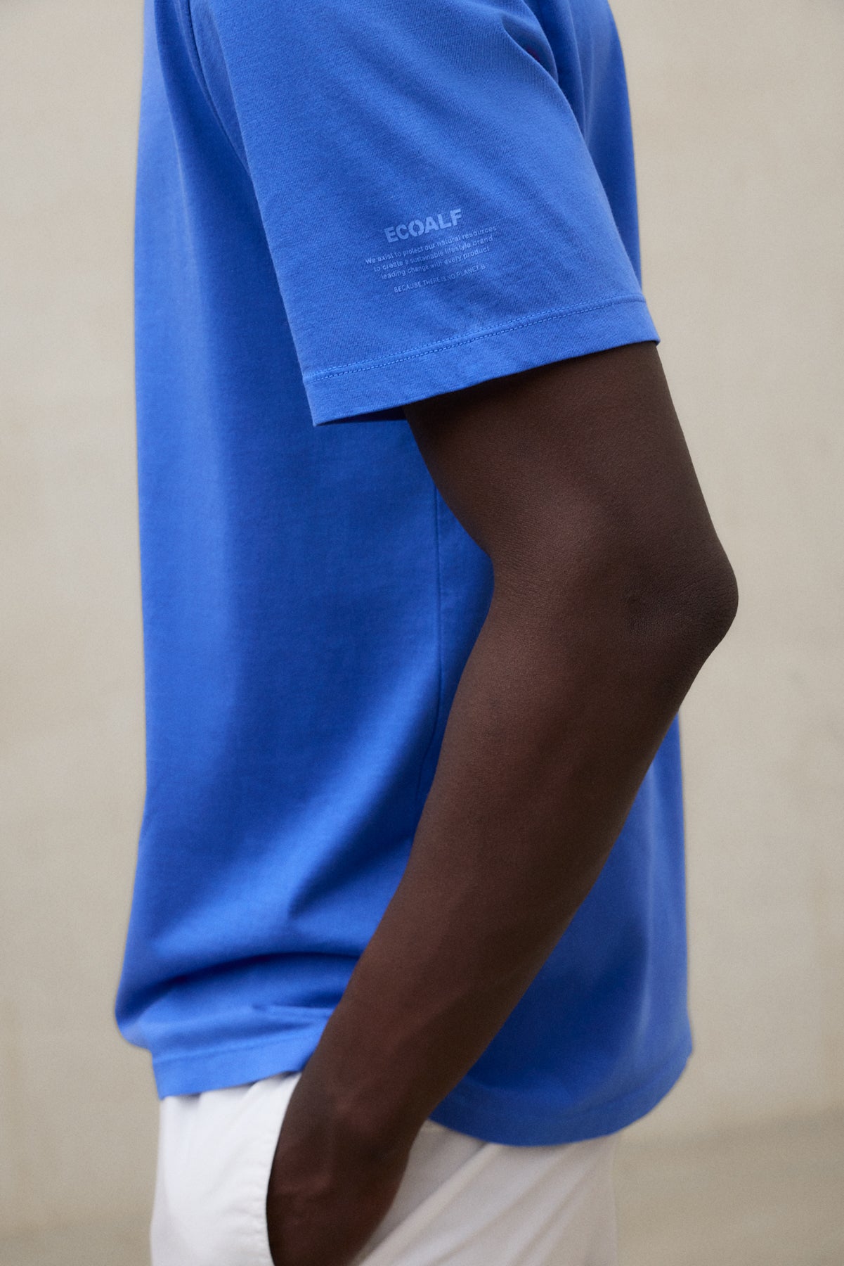 T-SHIRT VENT BLAU