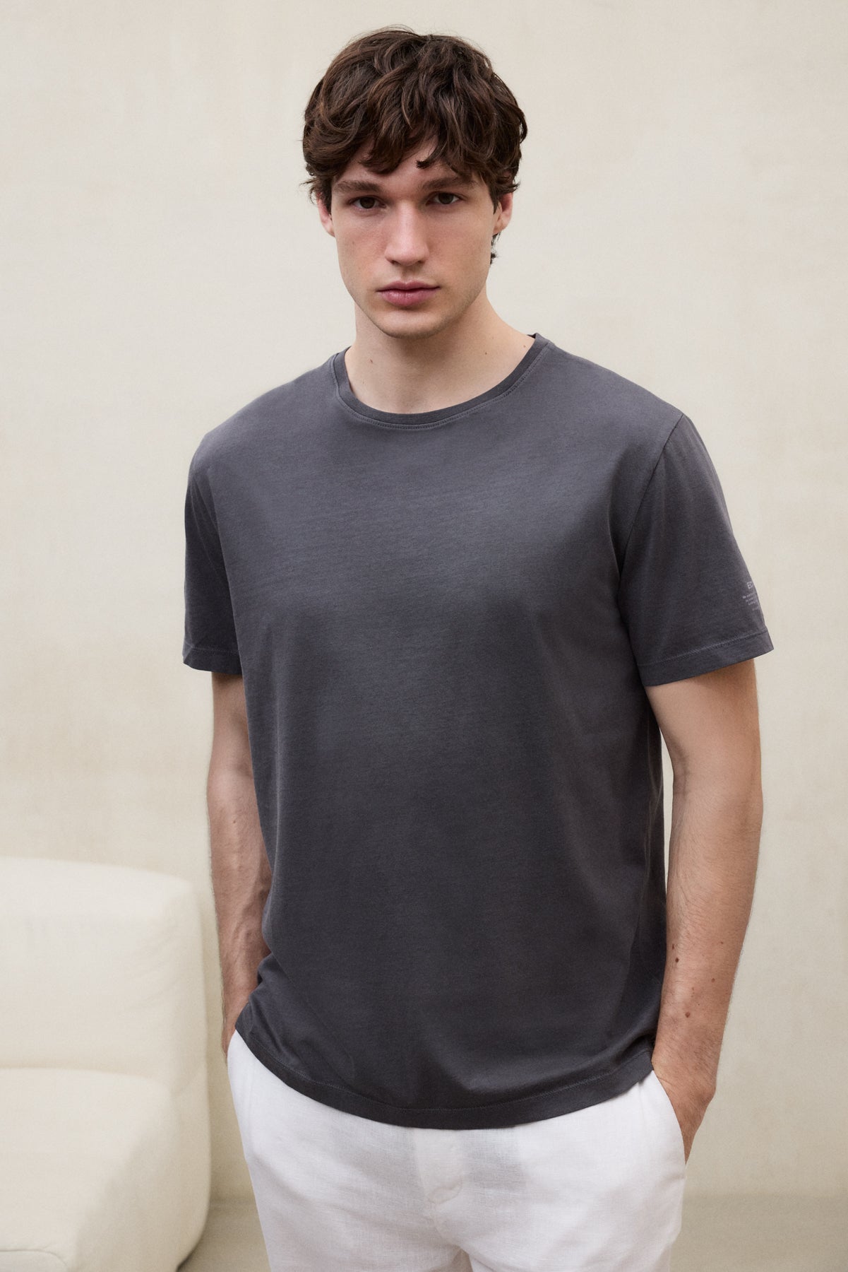 CAMISETA VENT GRIS OSCURO