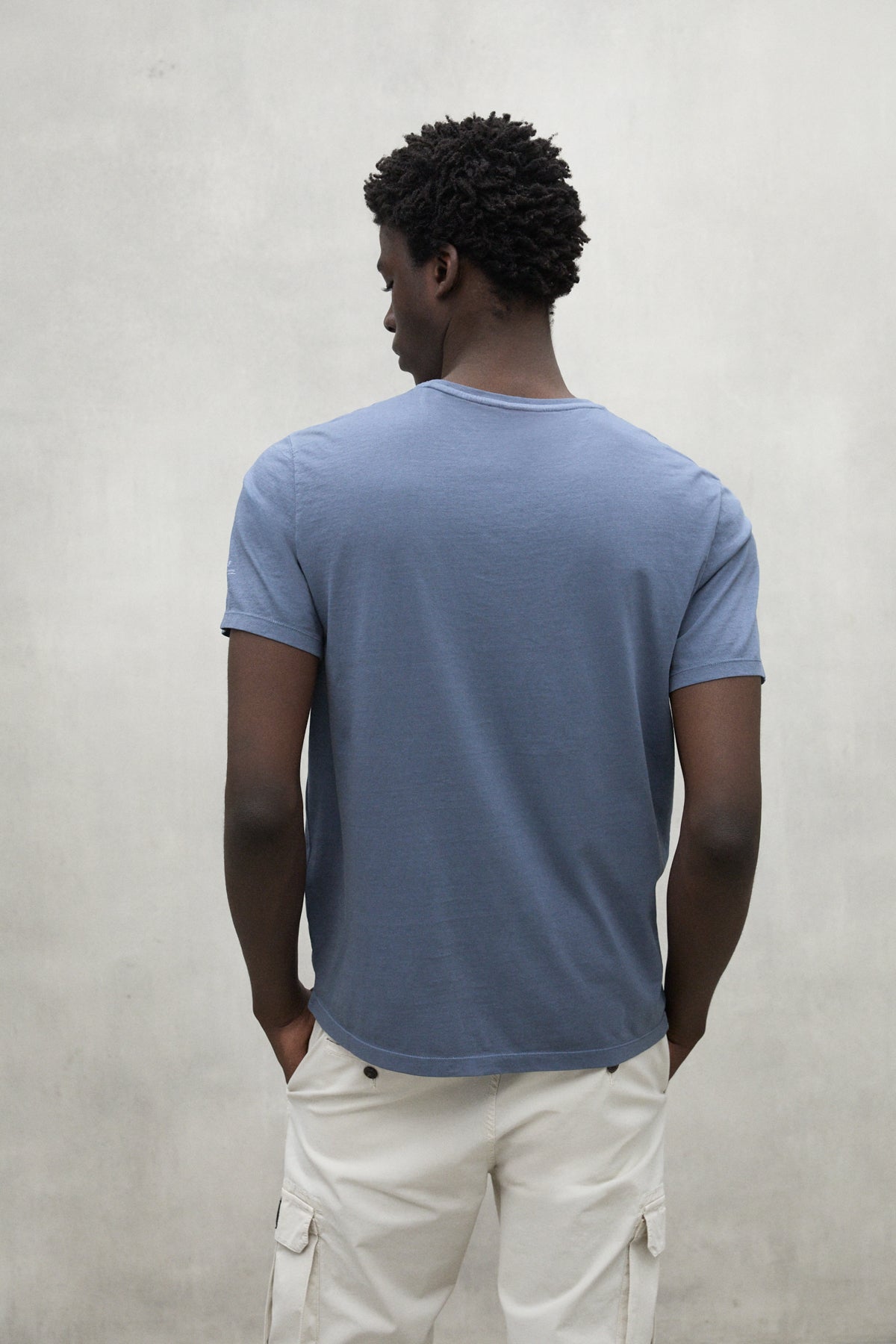 T-SHIRT VENT BLAU