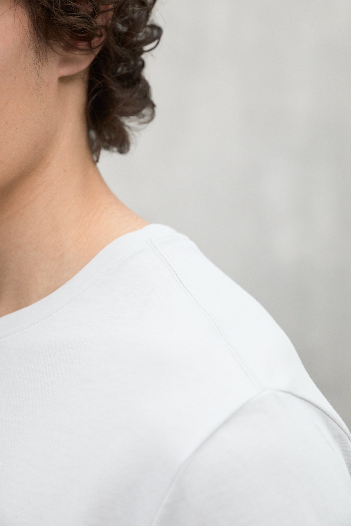 T-SHIRT REGENERATION GRIS ET ROSE
