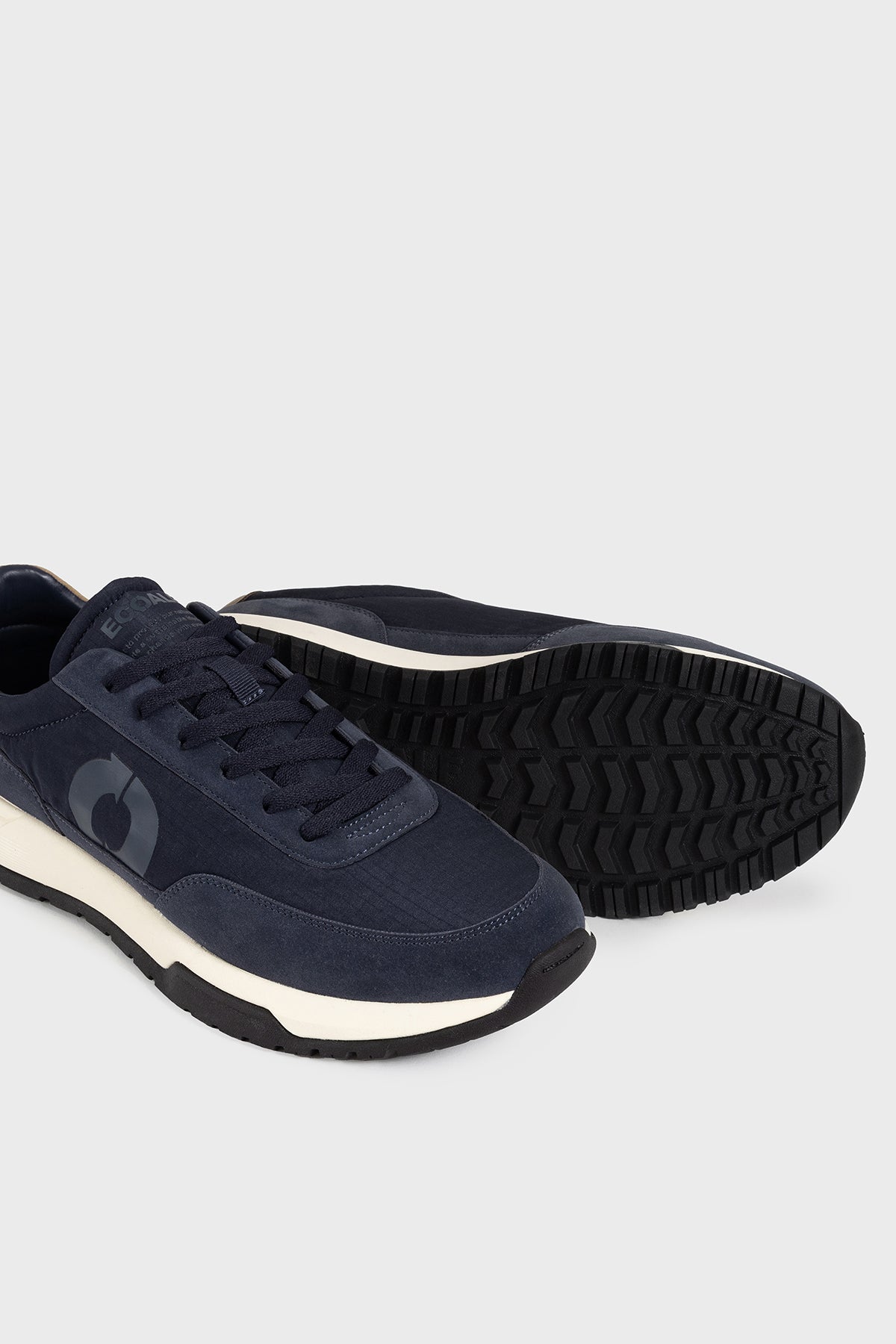 NAVY BLUE VENTURA TRAINERS