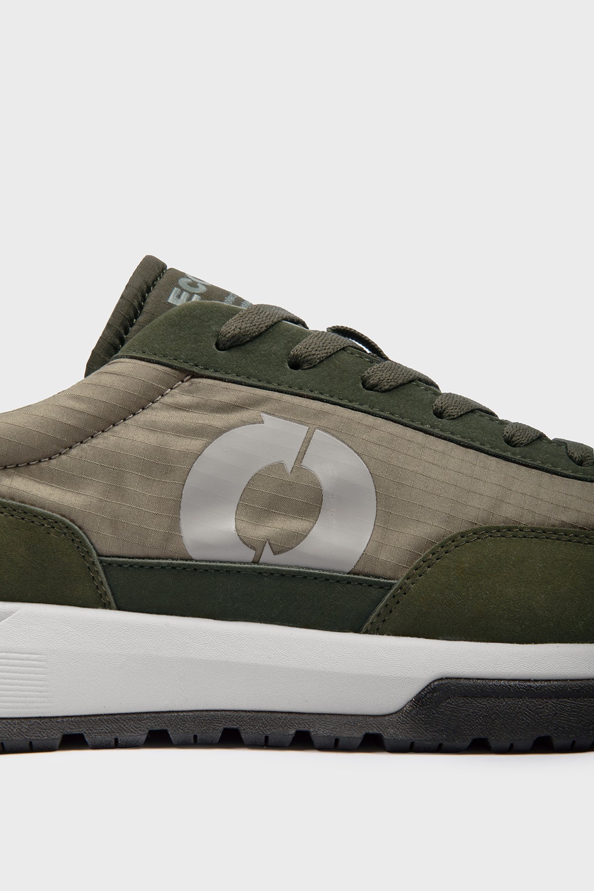 SNEAKERS VENTURA VERDE SCURO