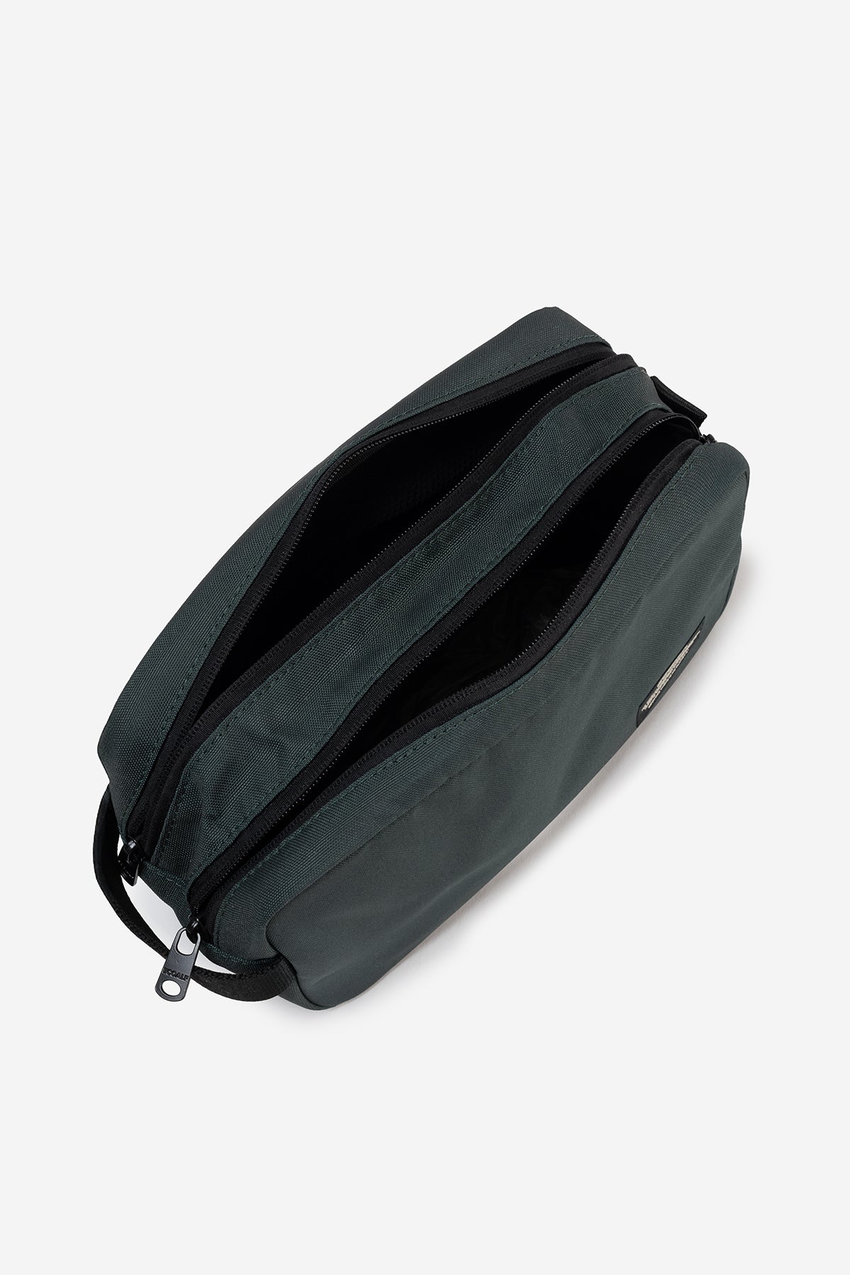 GREEN UNISEX SPORTS TOILETRY BAG