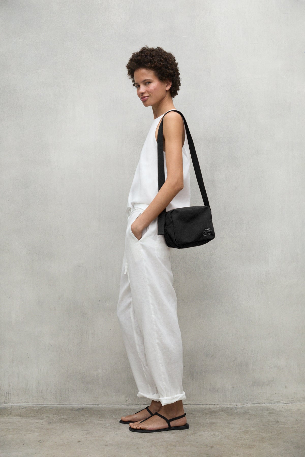 BORSA BONDED CAMERA NERA
