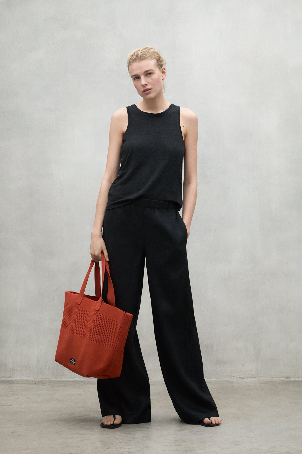 ORANGE TIKA SHOPPER BAG