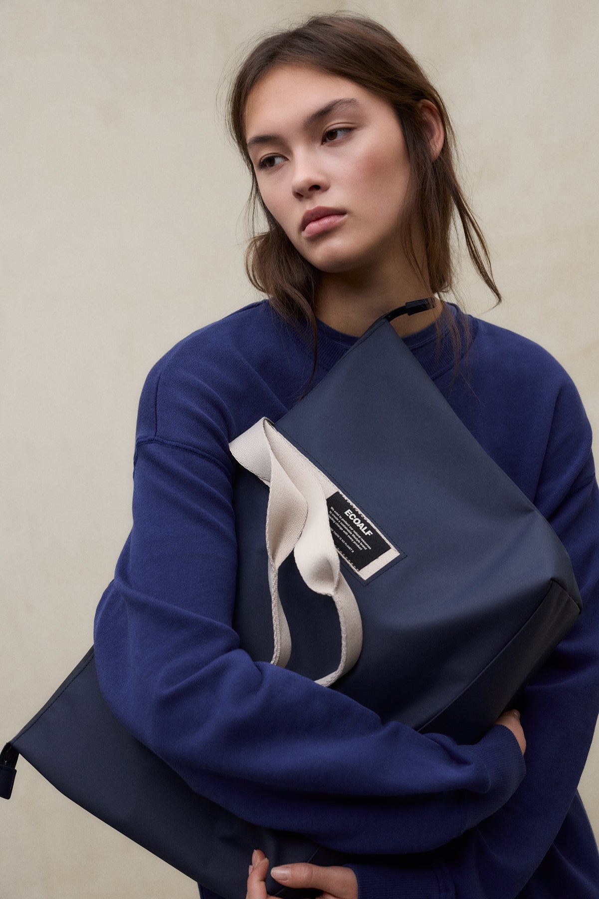 MITTELGROSSE TASCHE ARENY MARINEBLAU