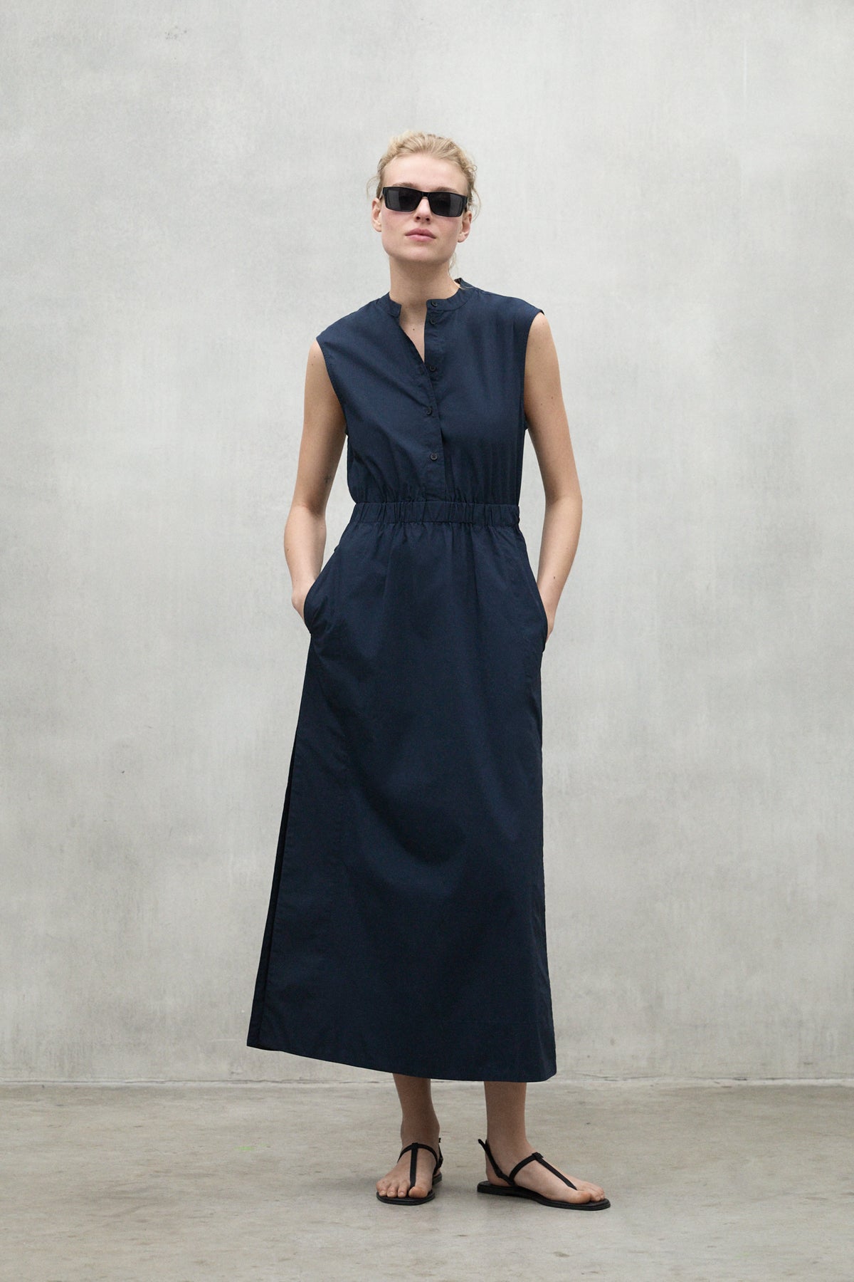 KLEID MIKA DUNKELBLAU