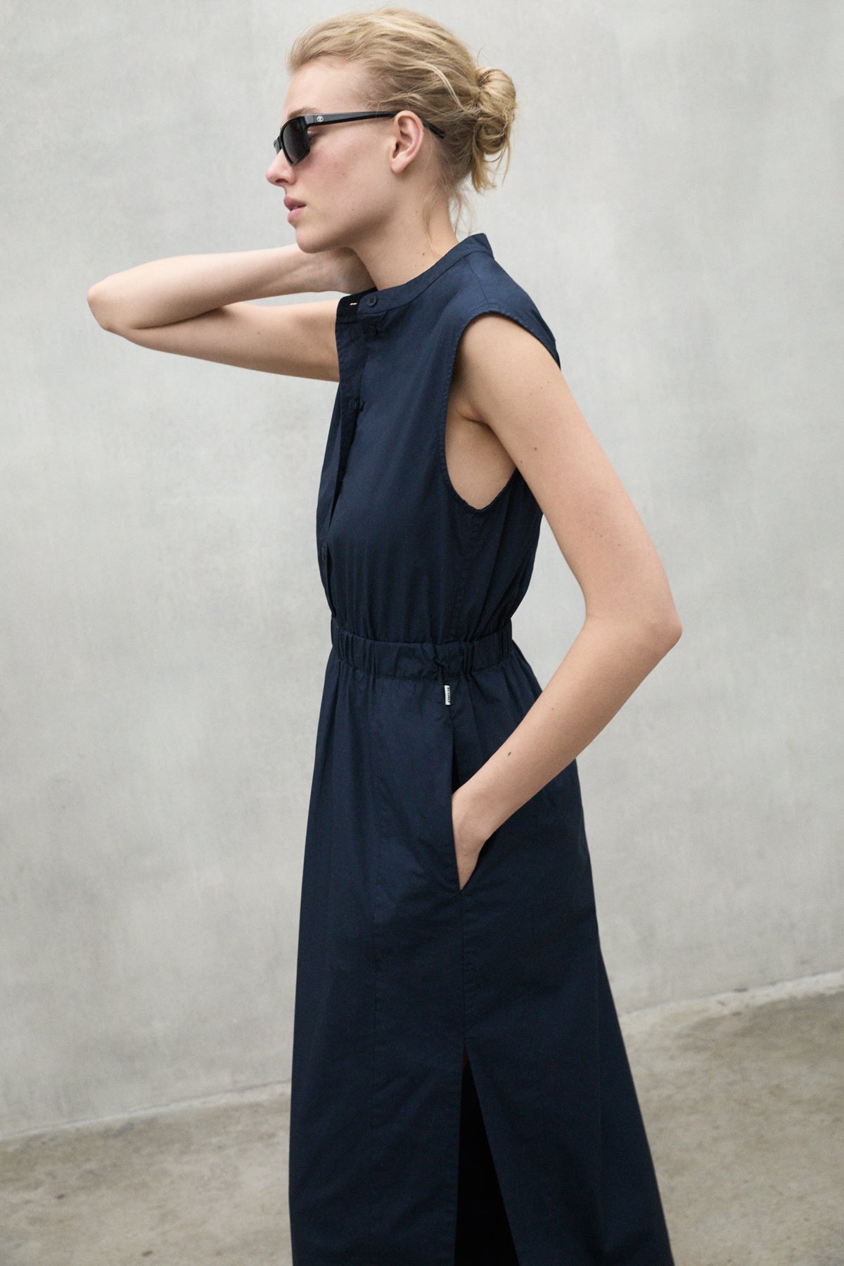 KLEID MIKA DUNKELBLAU