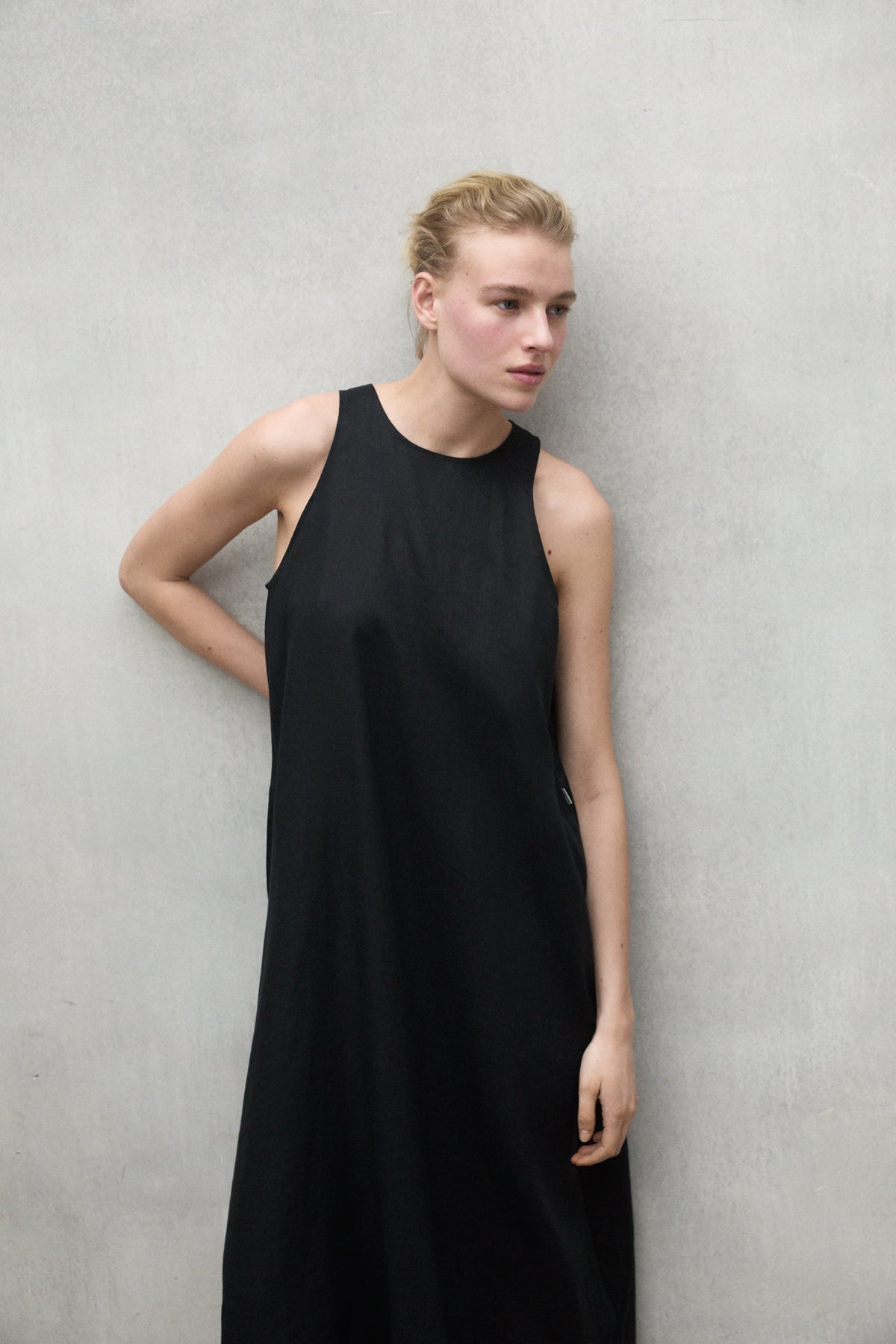 VESTIDO UKARA NEGRO
