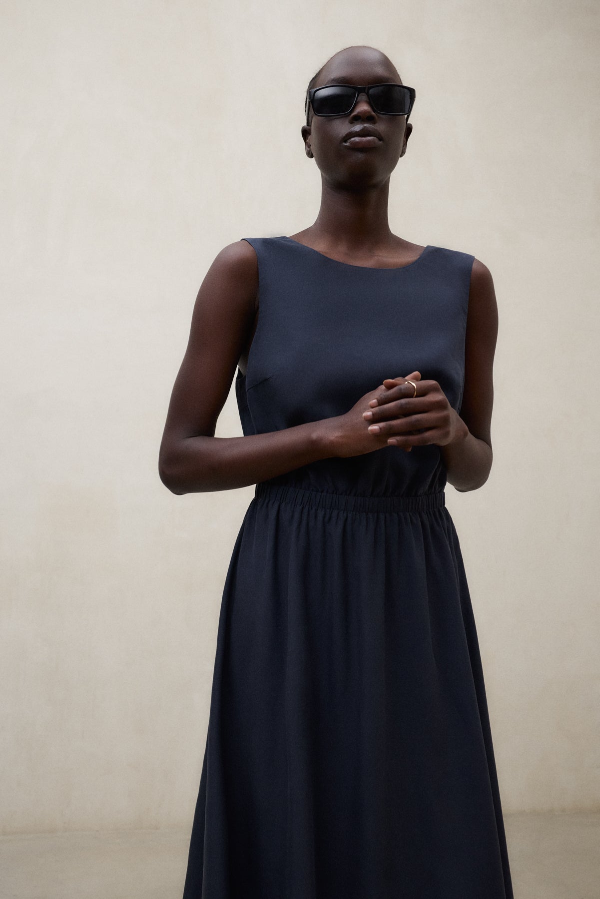 NAVY BLUE VITTORIA DRESS