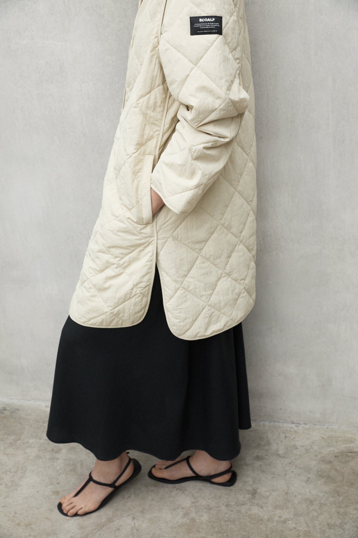 BEIGE MAYEN JACKET