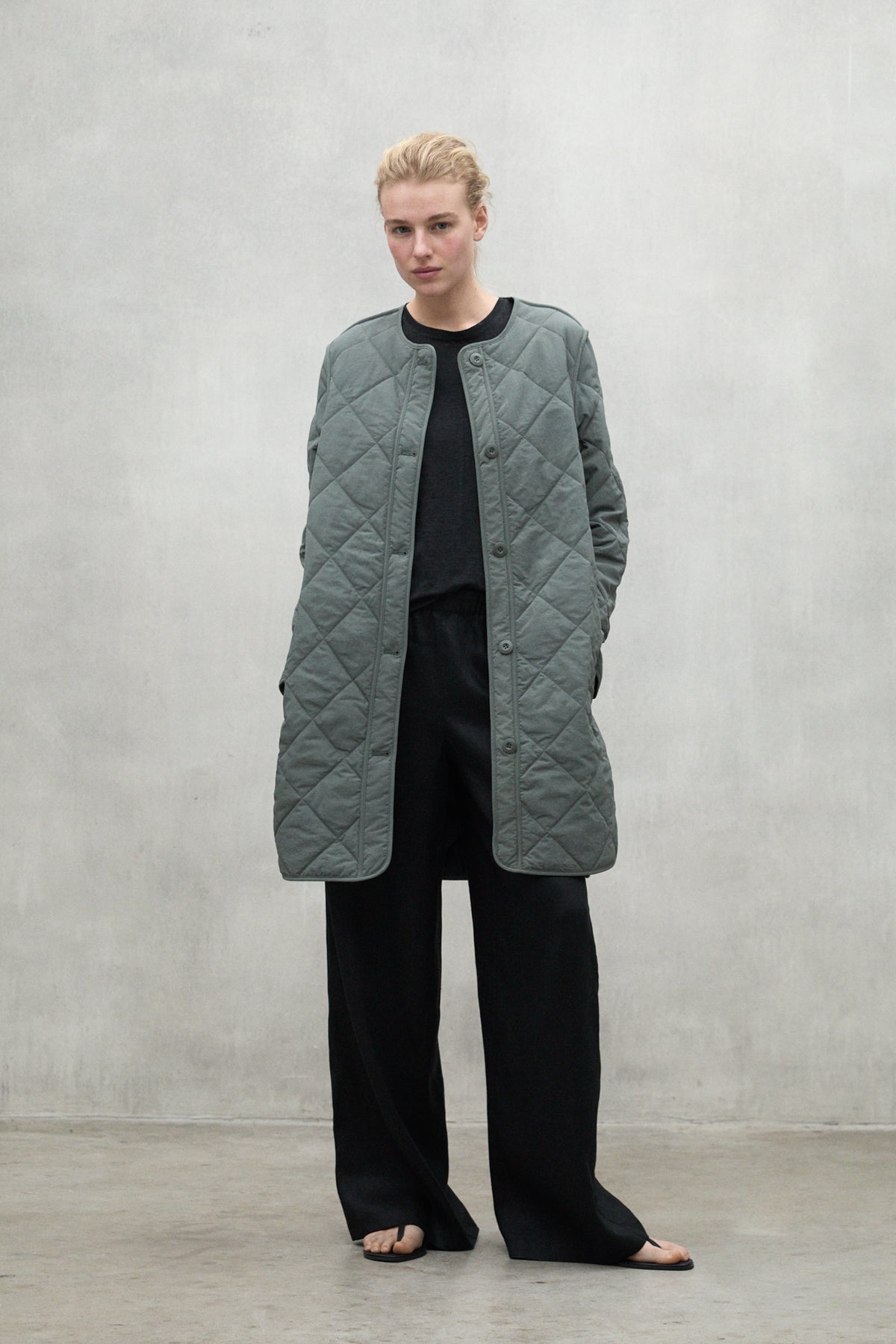 KHAKI MAYEN JACKET