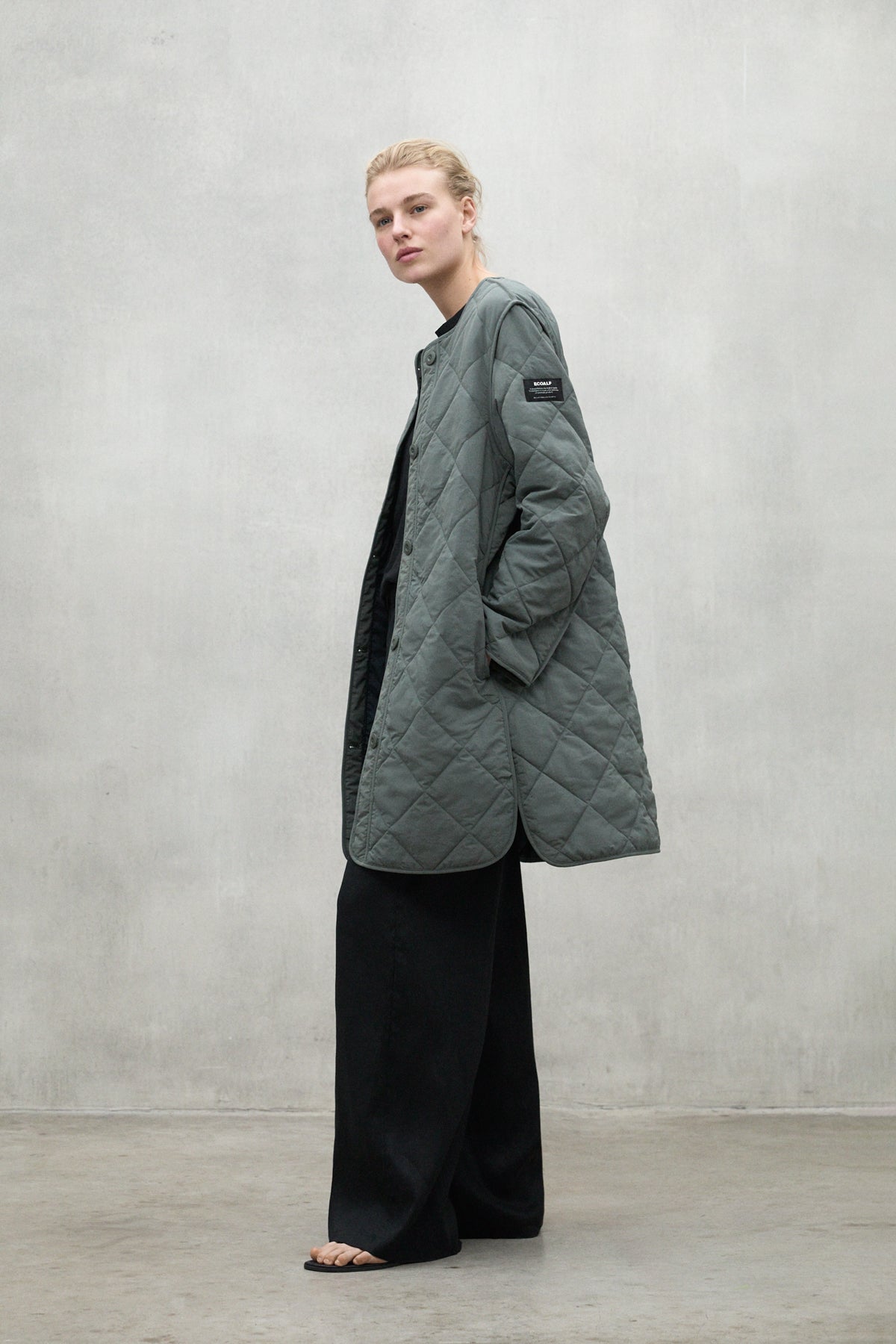 KHAKI MAYEN JACKET